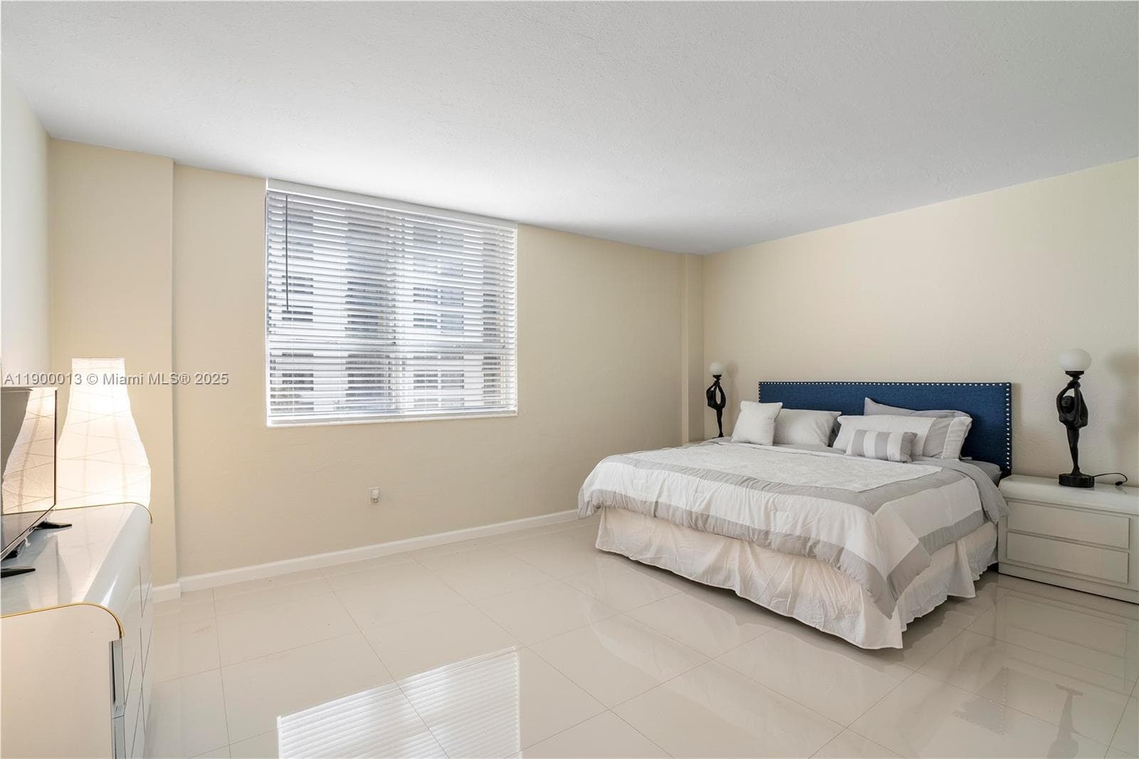 The Plaza Of Bal Harbour · #515 in Bal Harbour - Photo 13