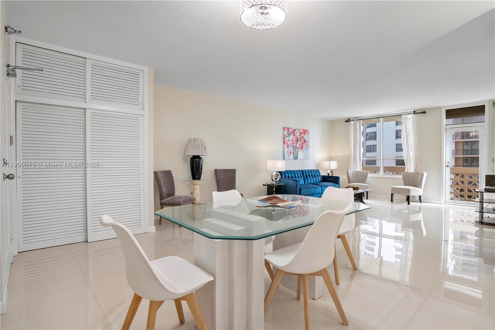 The Plaza Of Bal Harbour · #515 in Bal Harbour - Photo 4