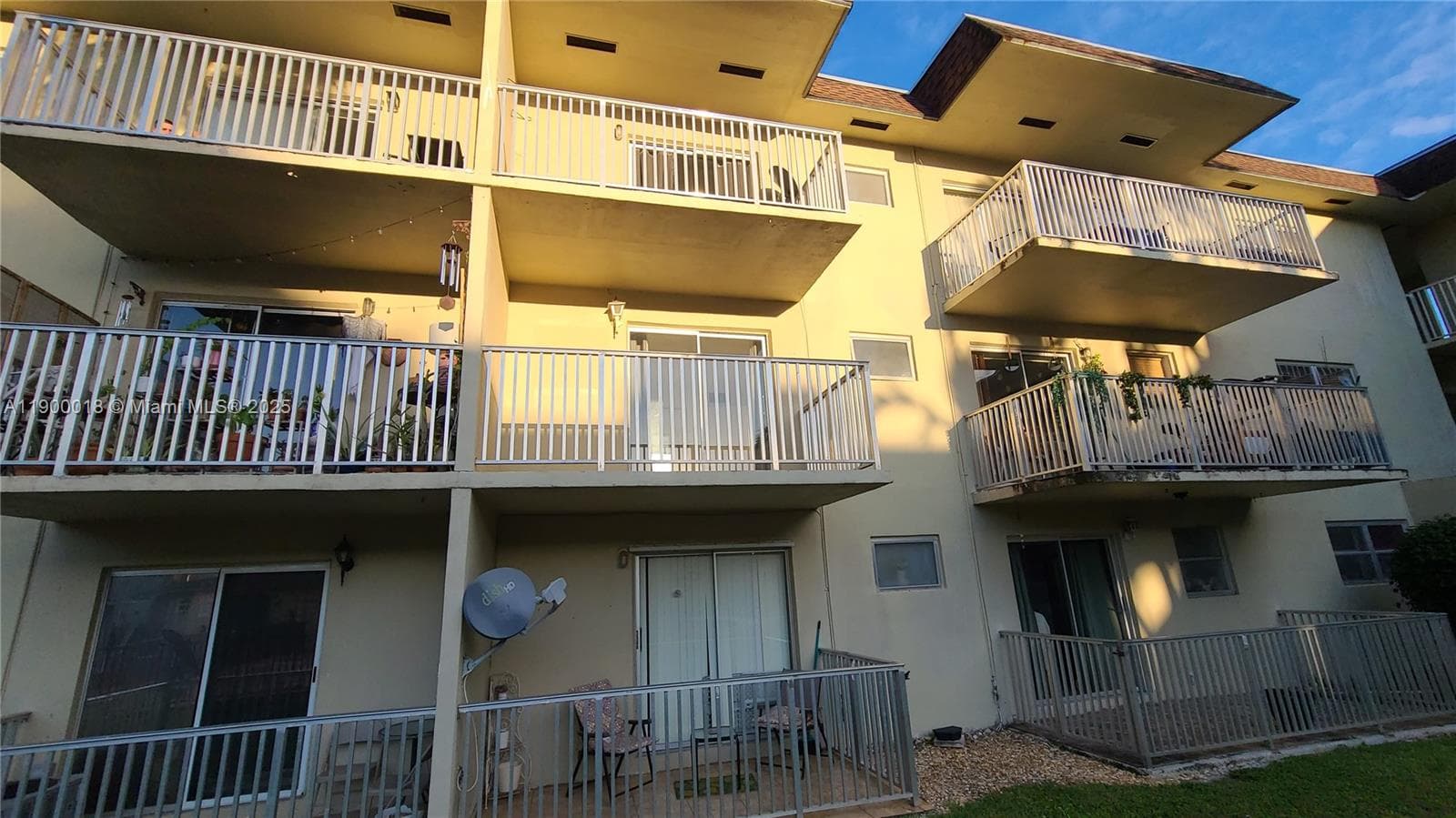 DADELAND PARK CONDO · #218 in Miami - Photo 4