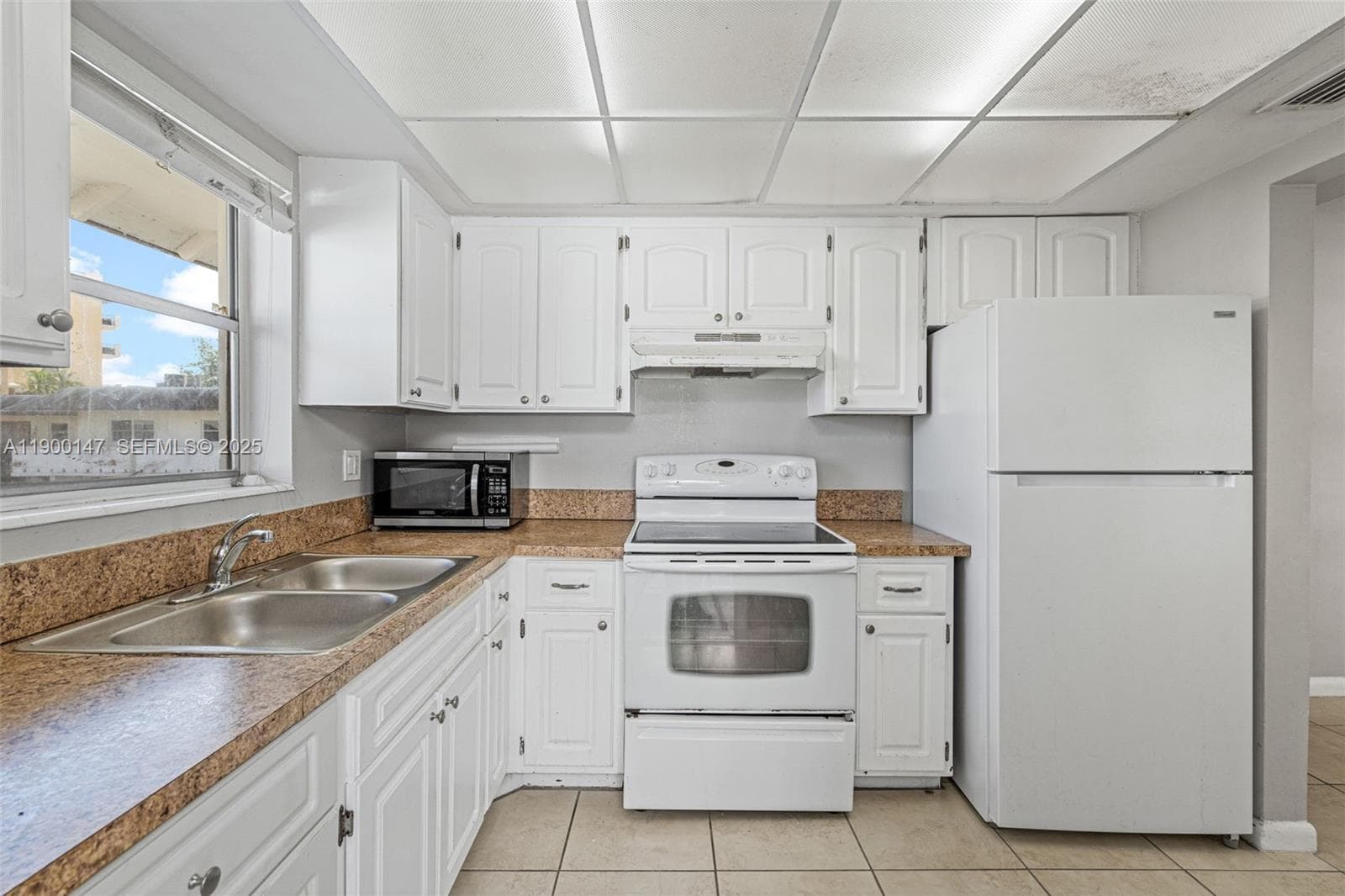 VILLAGE AT DADELAND CONDO · #B217 in Miami - Photo 26