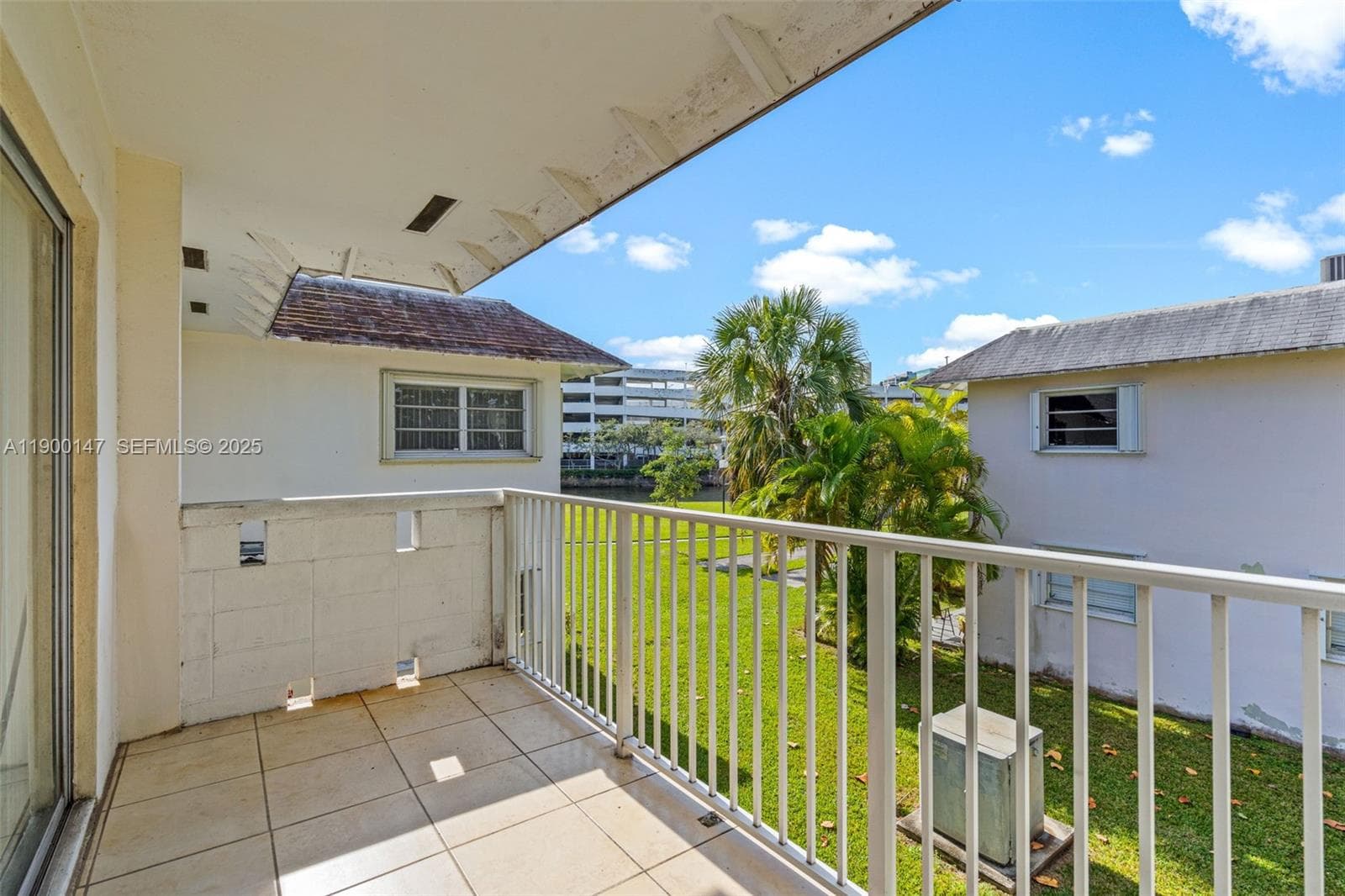 VILLAGE AT DADELAND CONDO · #B217 in Miami - Photo 9