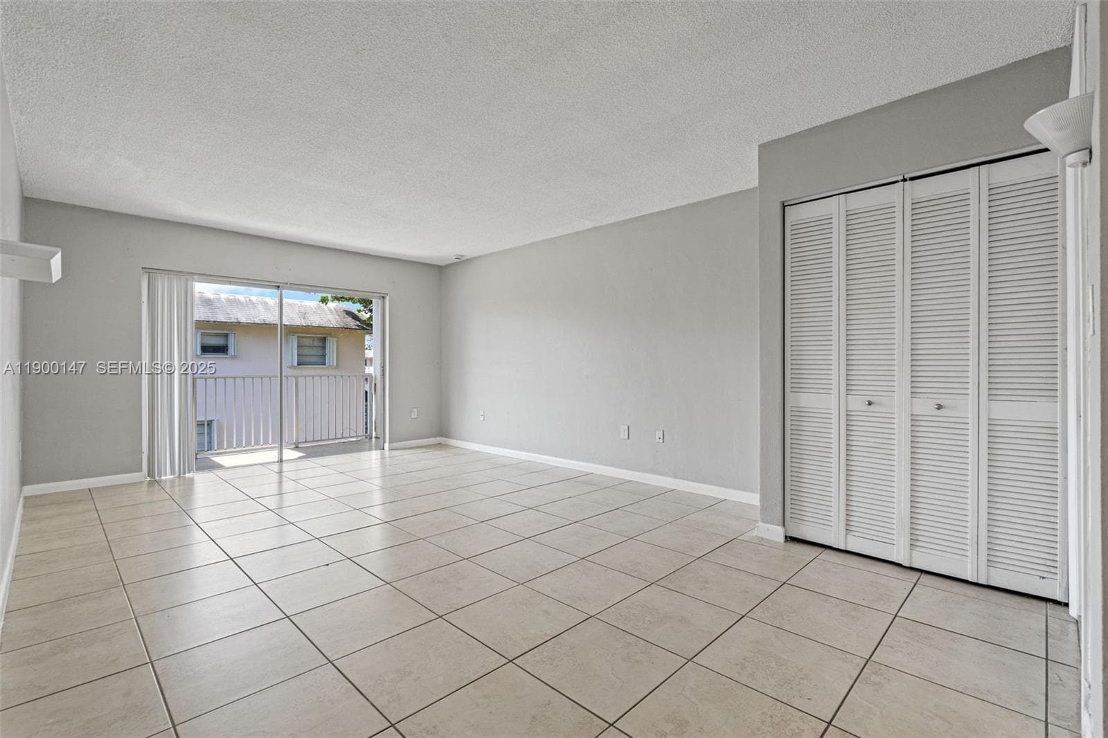 VILLAGE AT DADELAND CONDO · #B217 in Miami - Photo 37