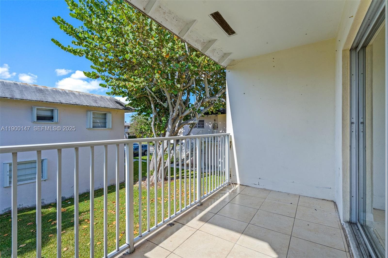 VILLAGE AT DADELAND CONDO · #B217 in Miami - Photo 11