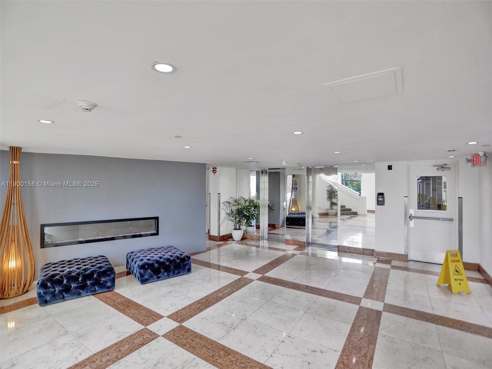 ISLAND POINTE CONDO · #PHN in Bay Harbor Islands - Photo 22