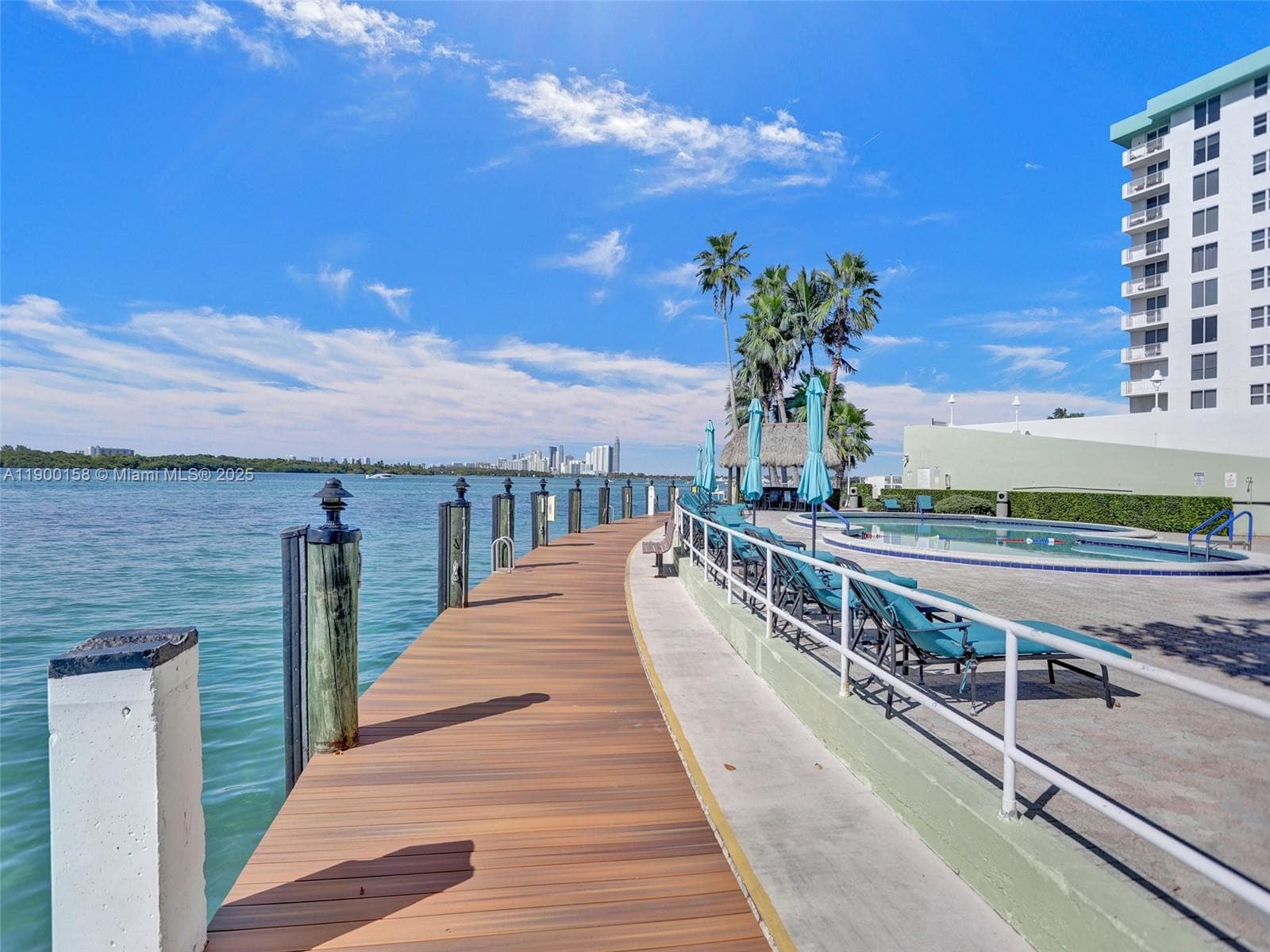ISLAND POINTE CONDO · #PHN in Bay Harbor Islands - Photo 49