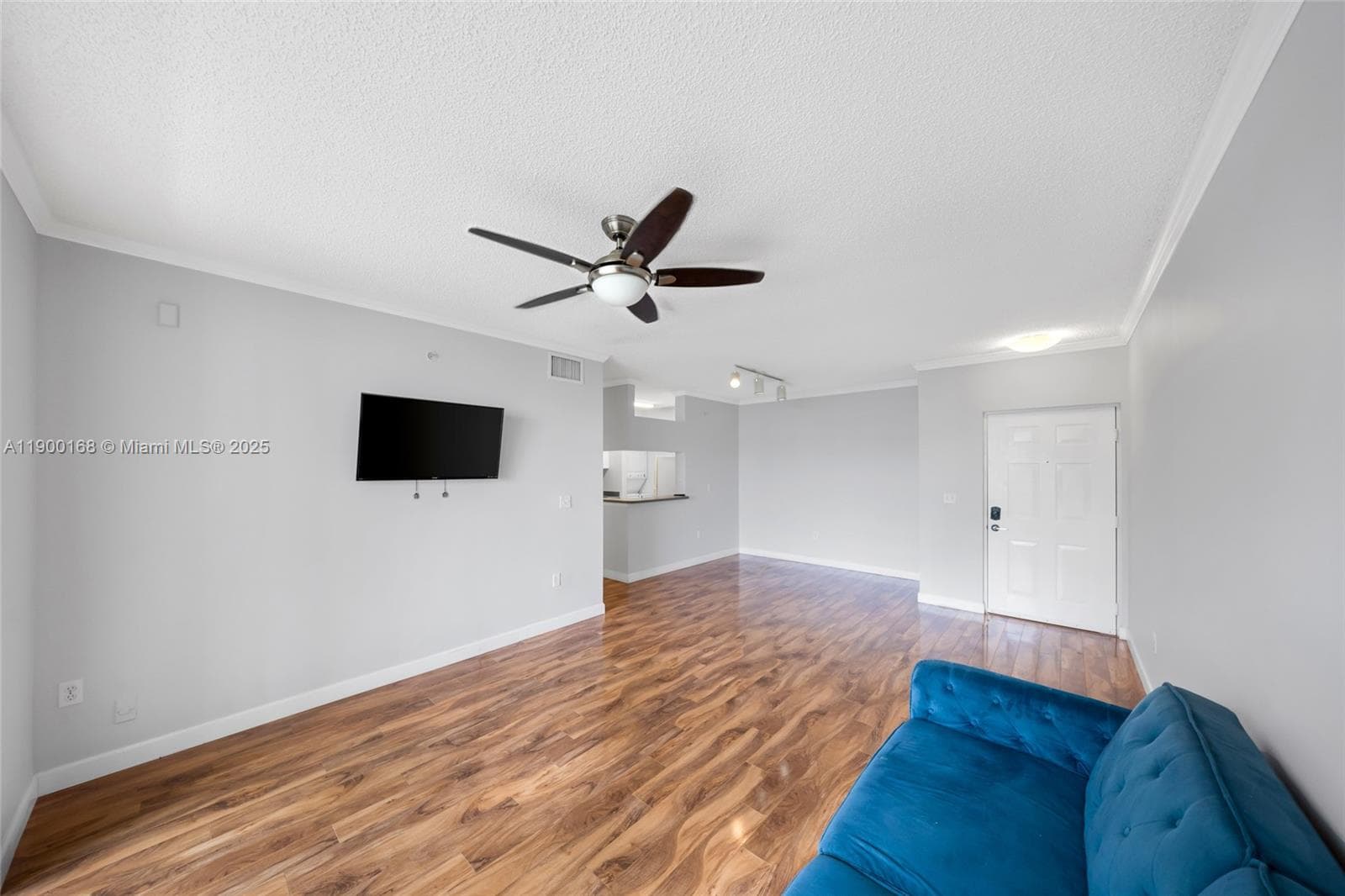 Porto Bellagio · #3301 in Sunny Isles Beach - Photo 3