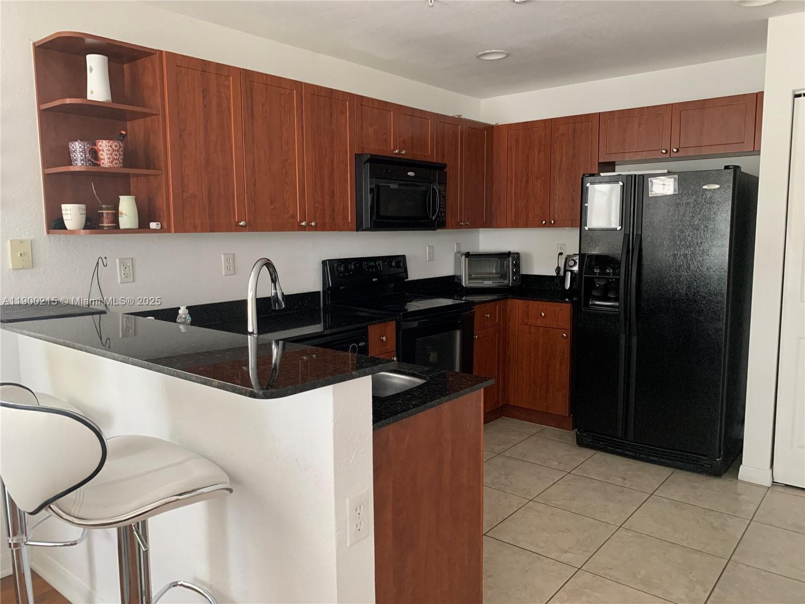 CORONADO AT DORAL V CONDO · #201 in Doral - Photo 4