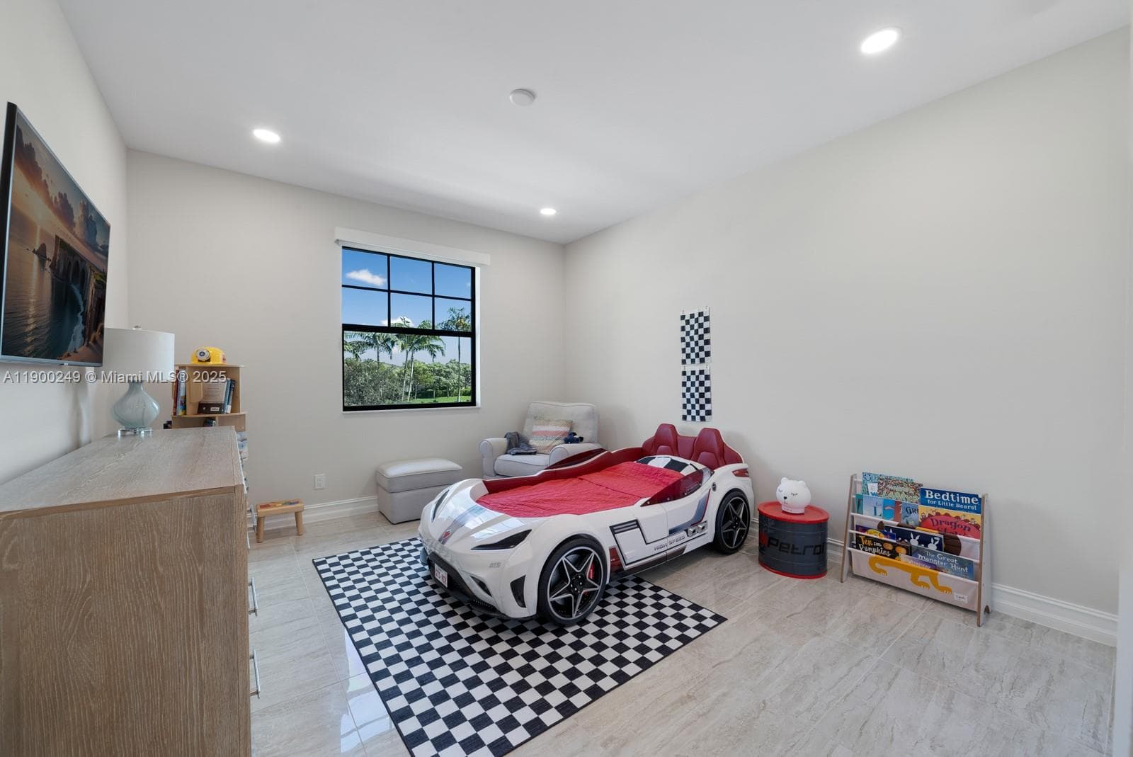 8445 E Watercrest Cir E photo 45
