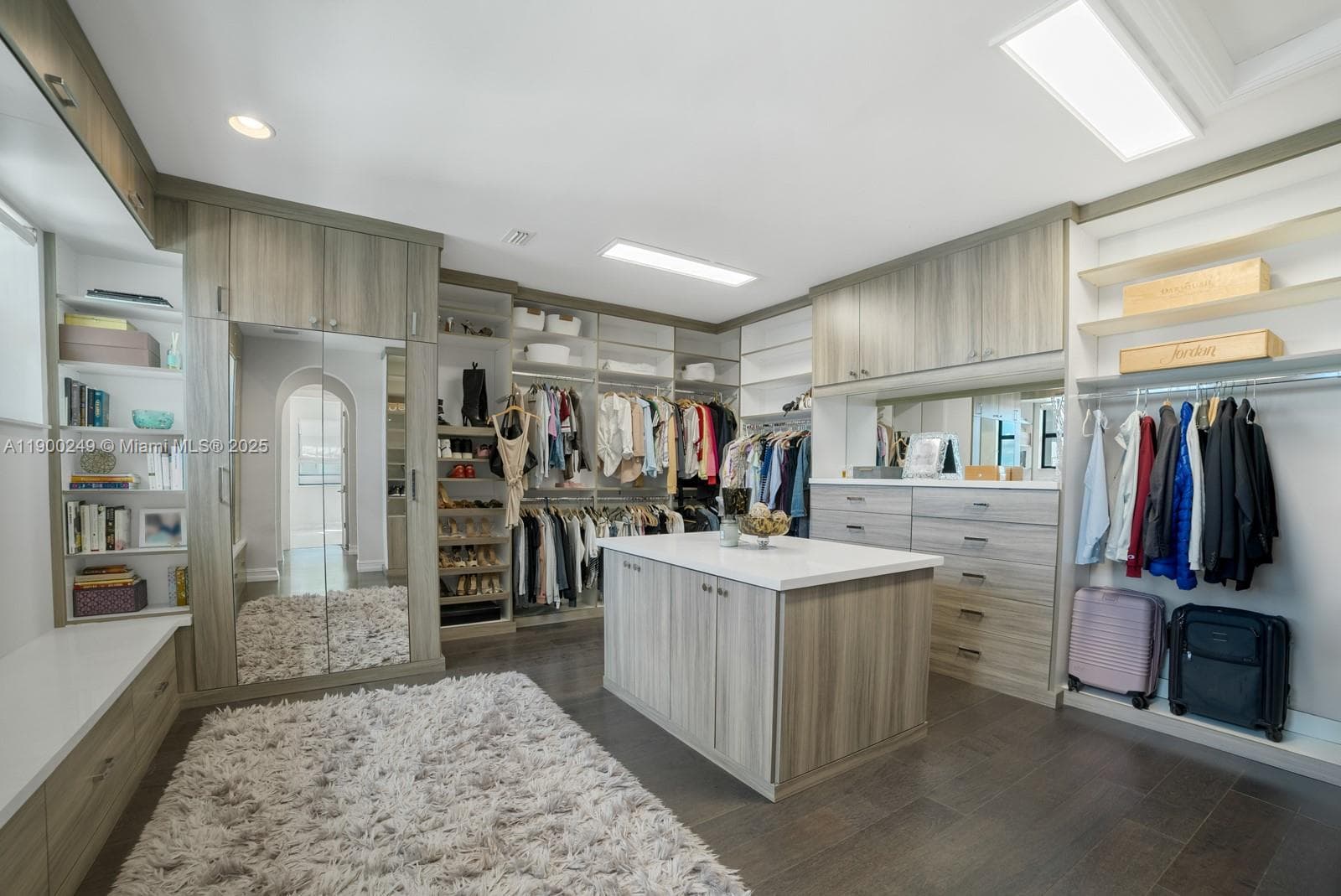 8445 E Watercrest Cir E photo 35
