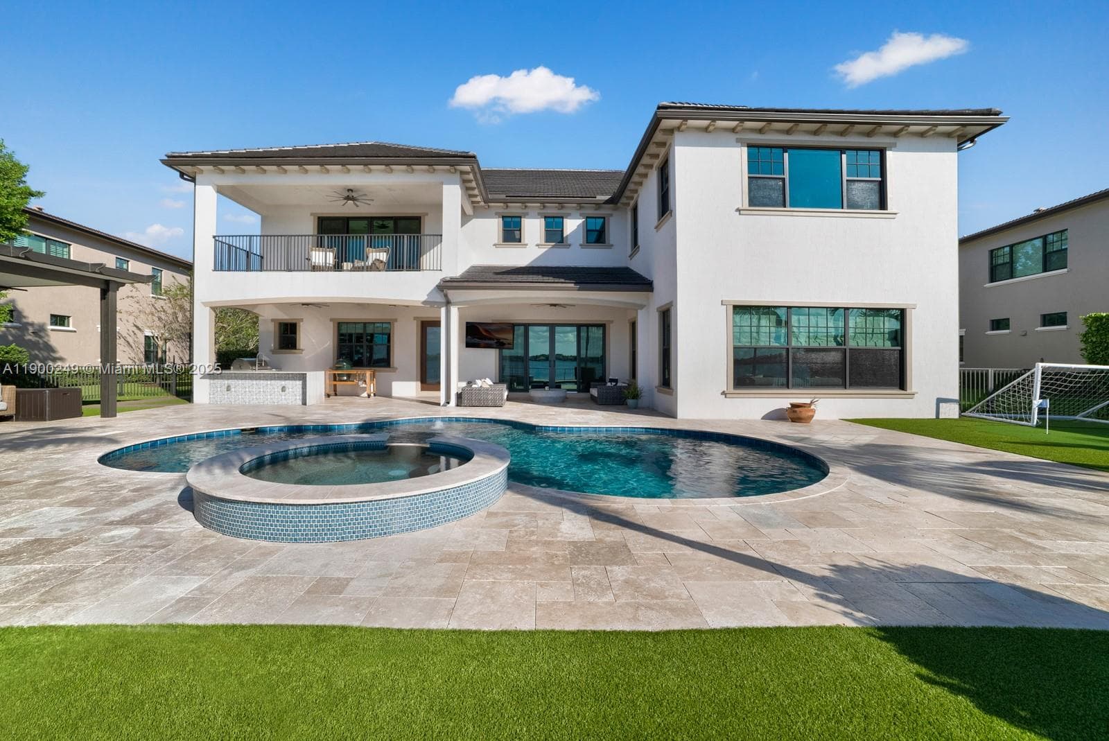 8445 E Watercrest Cir E photo 4