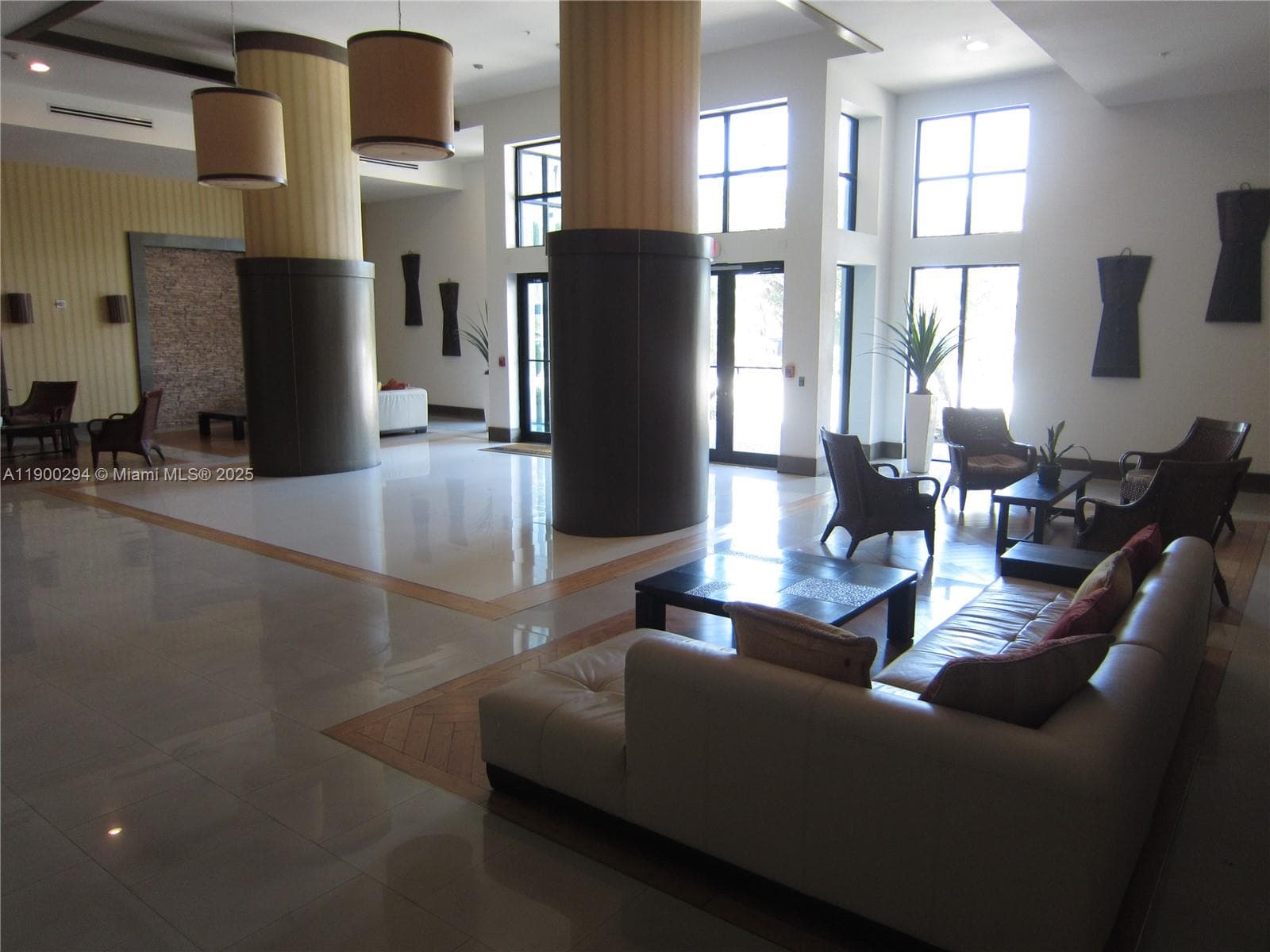 KEYSTONE PARK CONDO · #1613 in Miami - Photo 27