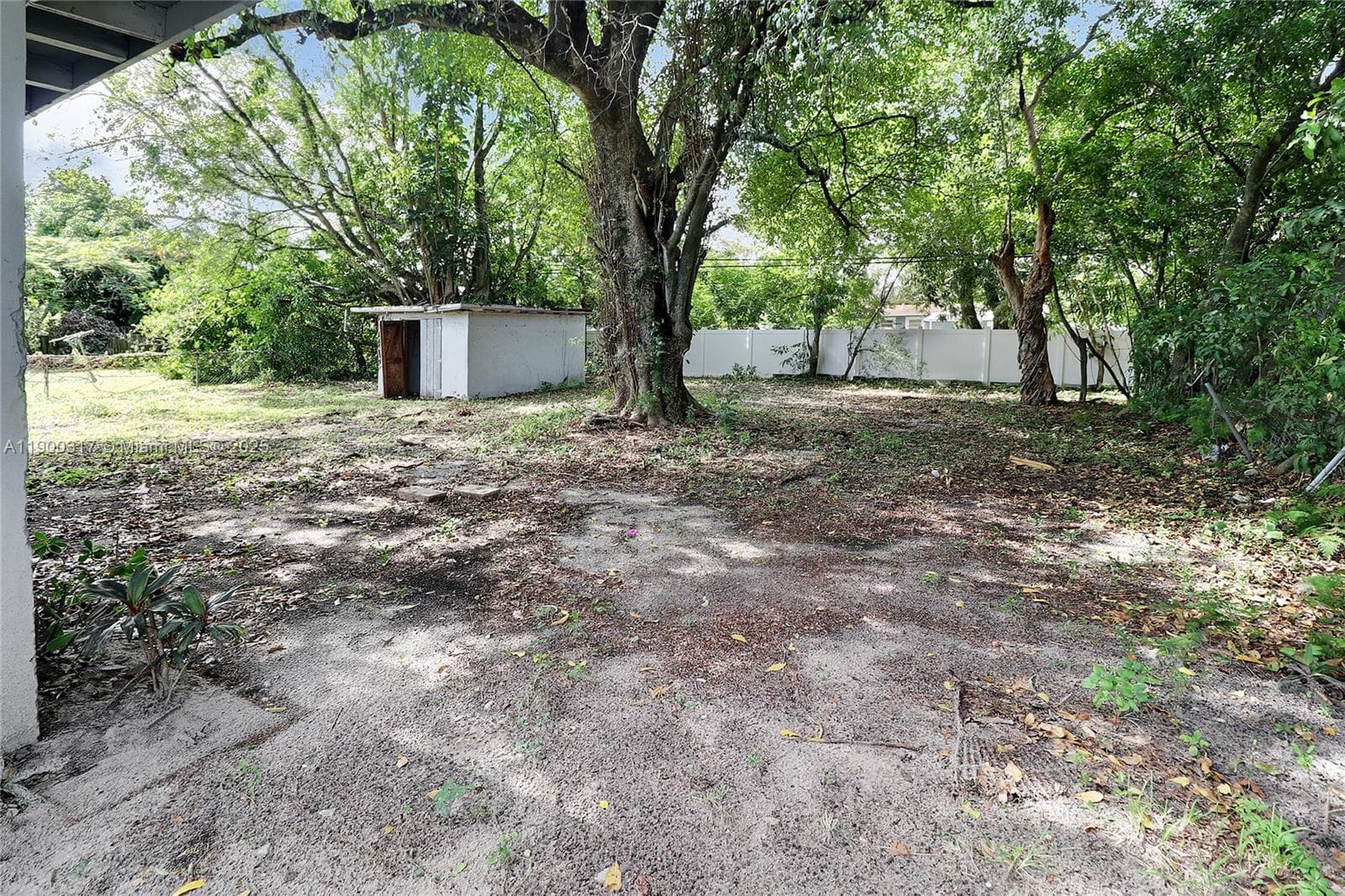 1807 NW 15th Ave photo 18