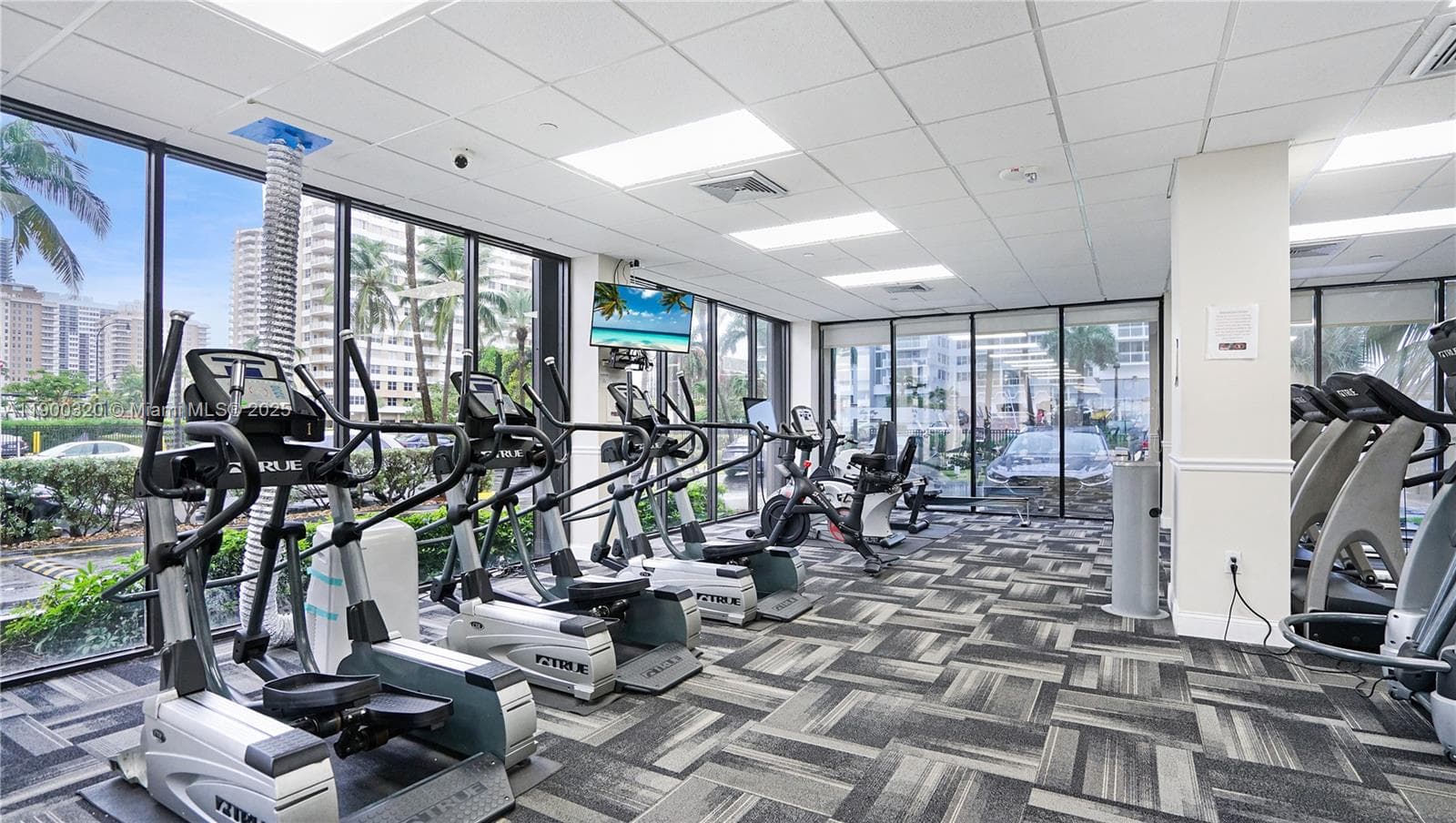 AVANT GARDE · #1510 in Hallandale Beach - Photo 37