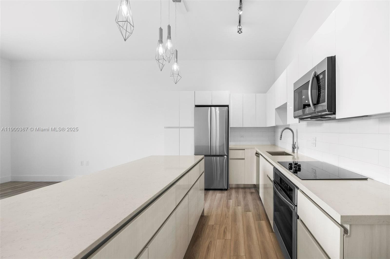 Slate Hallandale · #0306 in Hallandale Beach - Photo 3