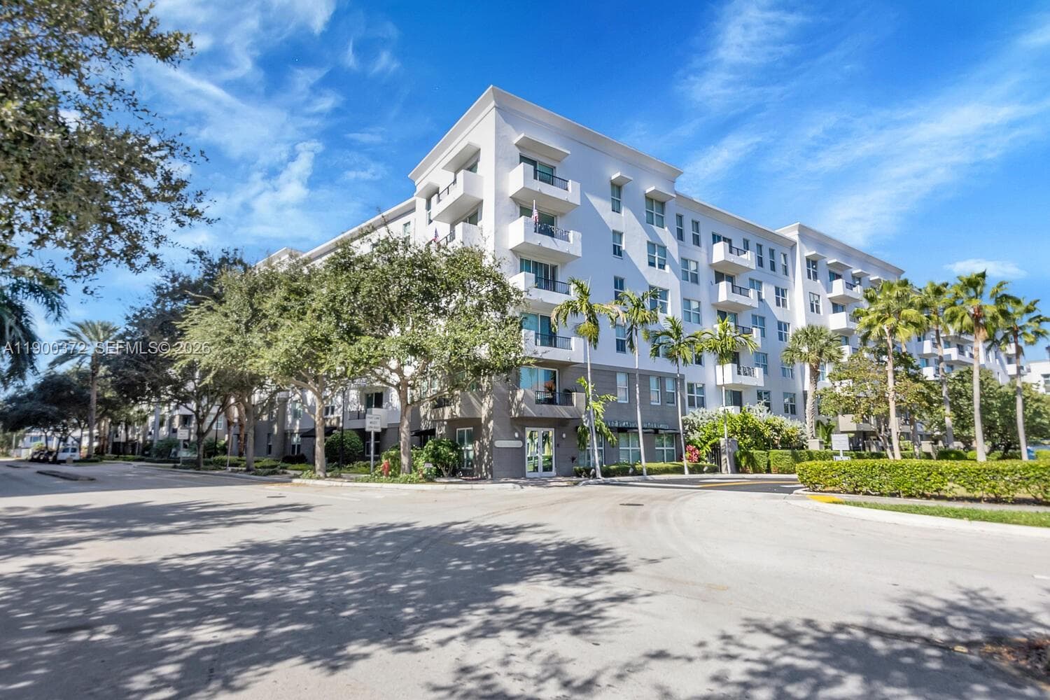 LAUDERDALE ONE · #211 in Fort Lauderdale - Photo 2