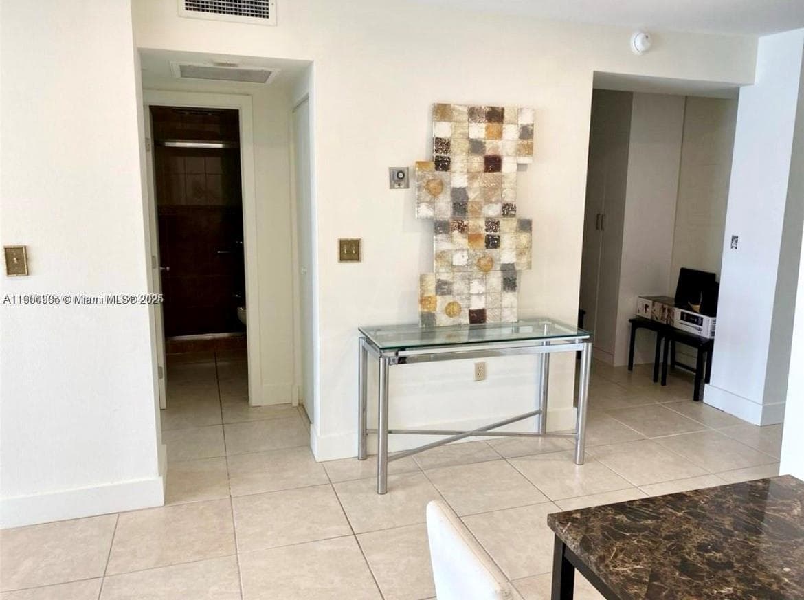 the hemispheres · #5B in Hallandale Beach - Photo 4