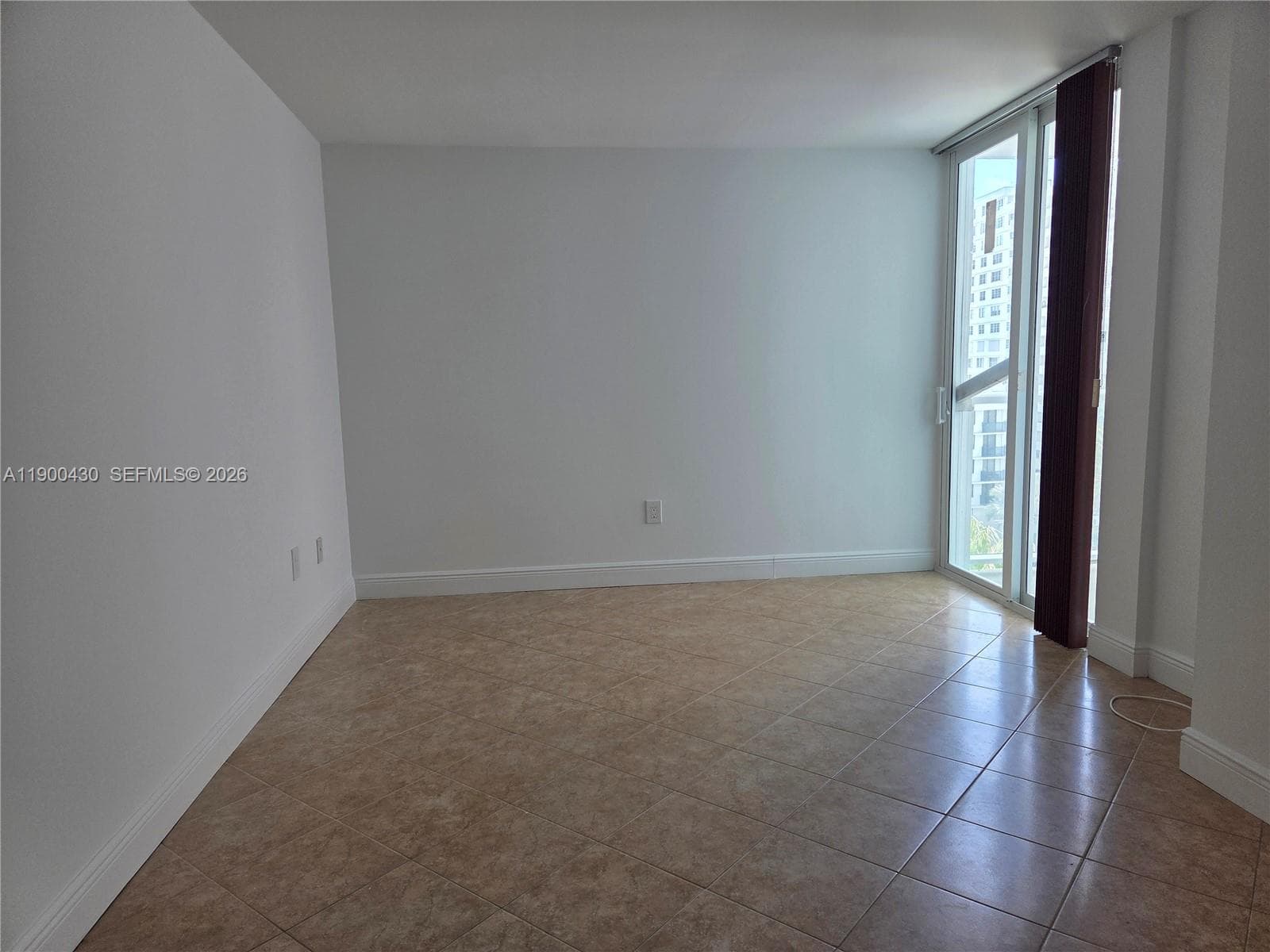 LA RIVE GAUCHE CONDO · #806 in Miami Beach - Photo 9