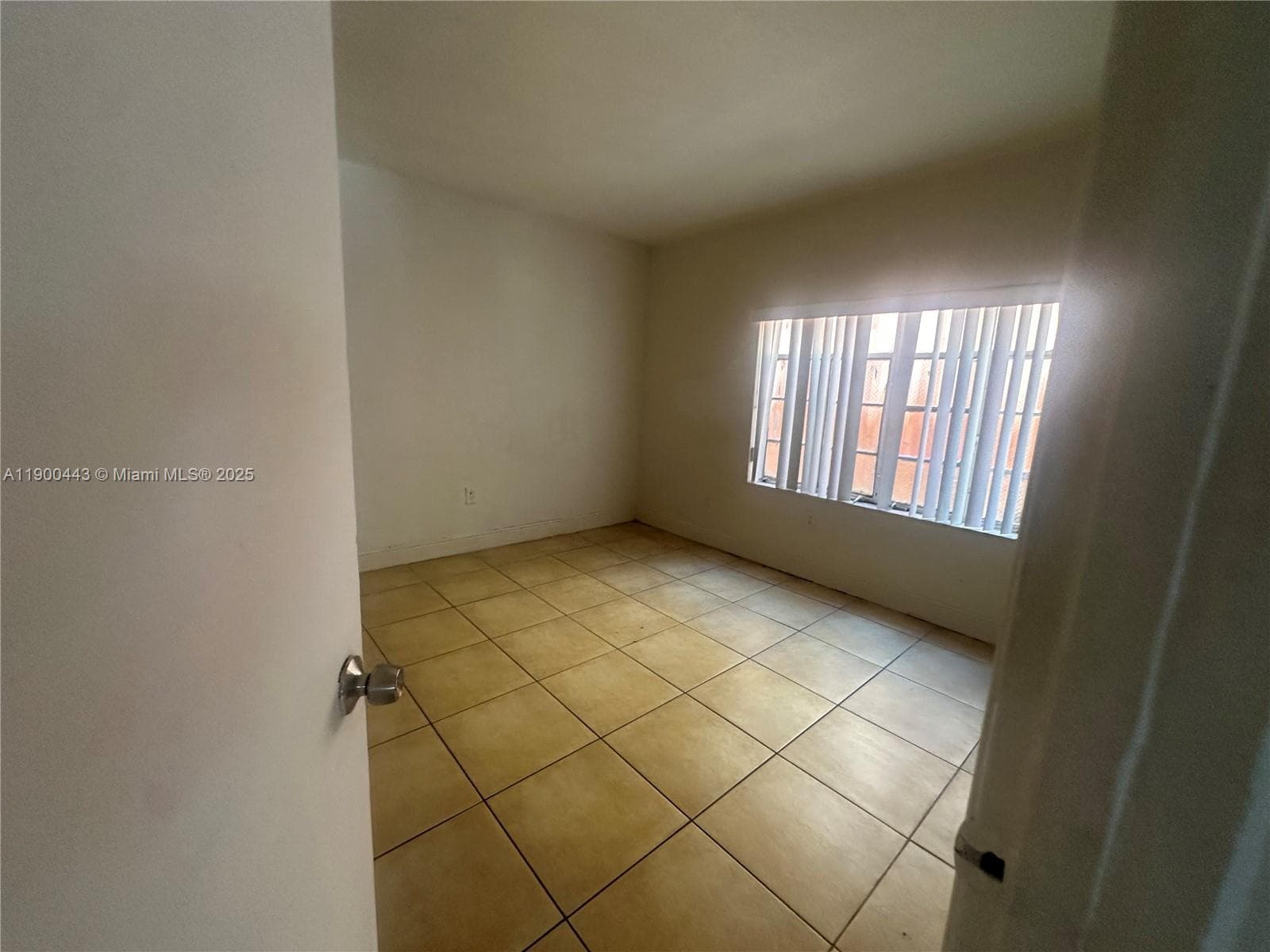 THE PALMS 51 CONDO · #A3 in North Miami Beach - Photo 7