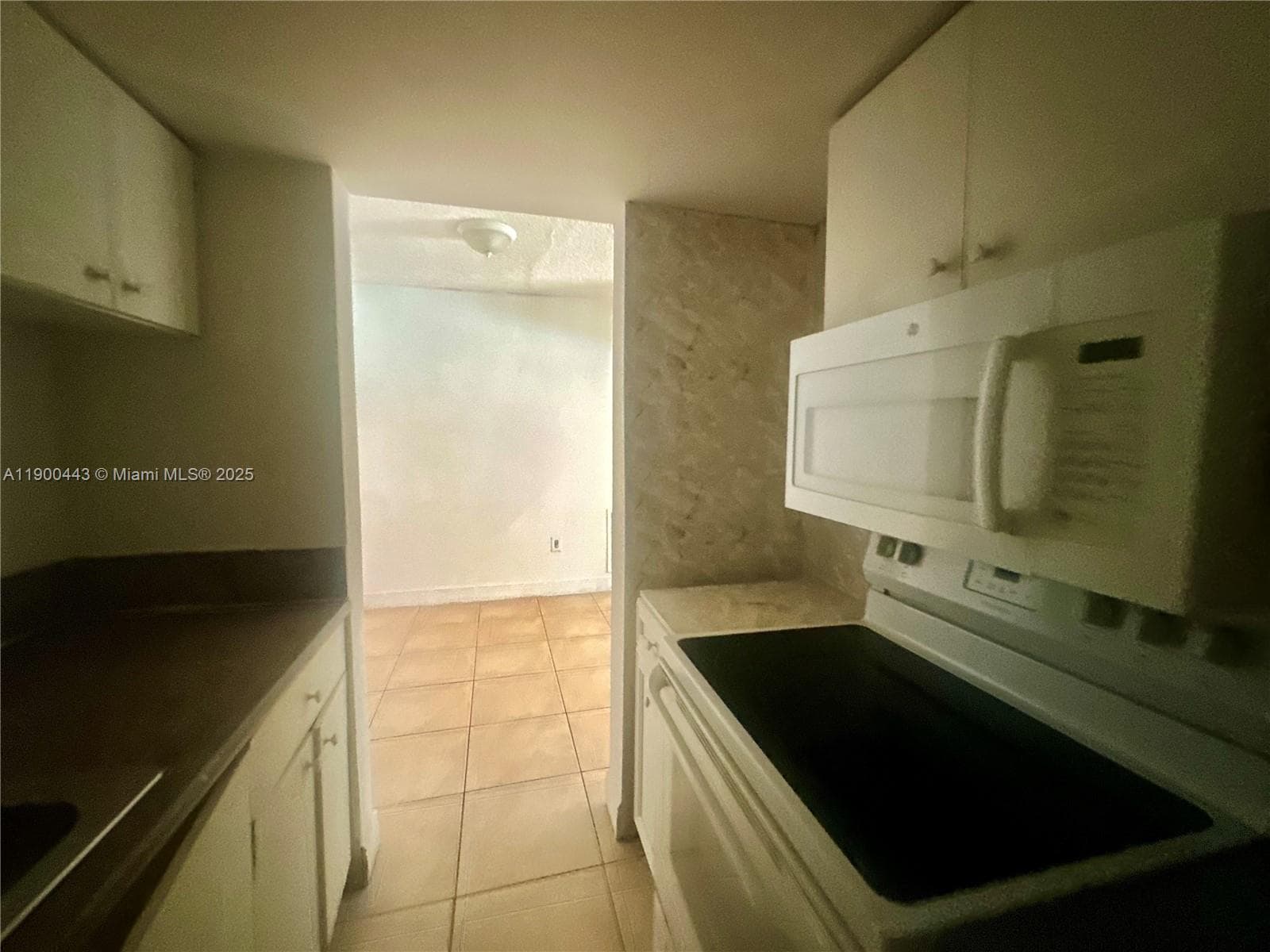 THE PALMS 51 CONDO · #A3 in North Miami Beach - Photo 4