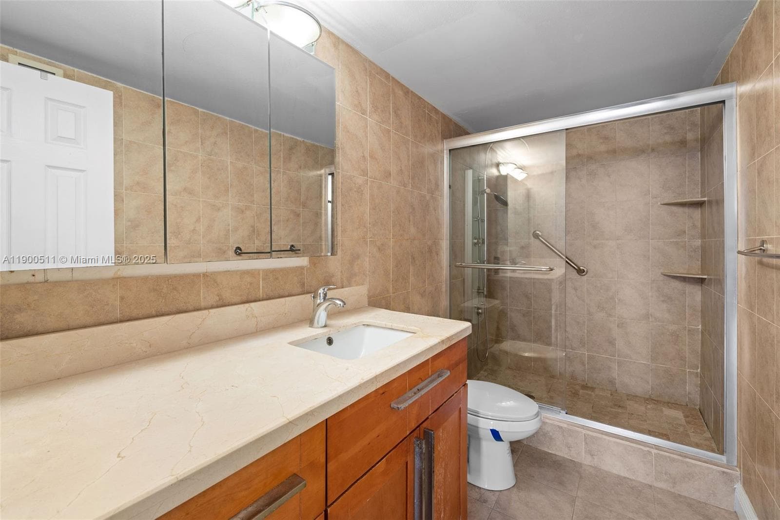 The Olympus Condo · #1008 in Hallandale Beach - Photo 16