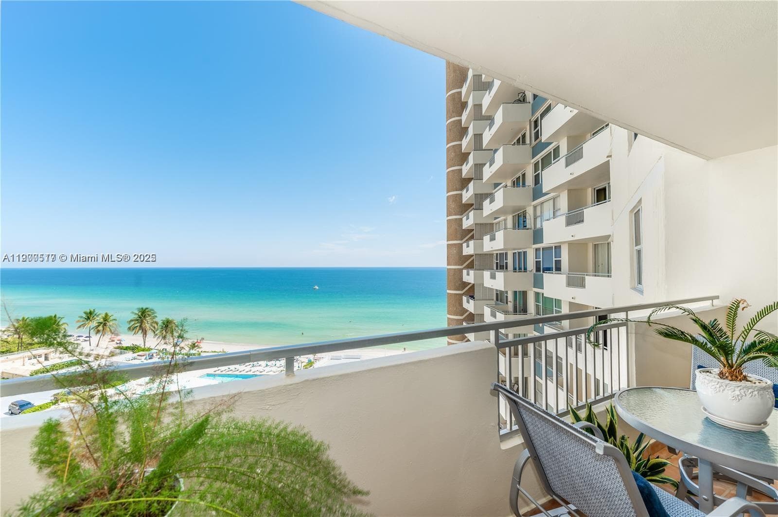 PARKER DORADO CONDO · #904 in Hallandale Beach - Photo 3