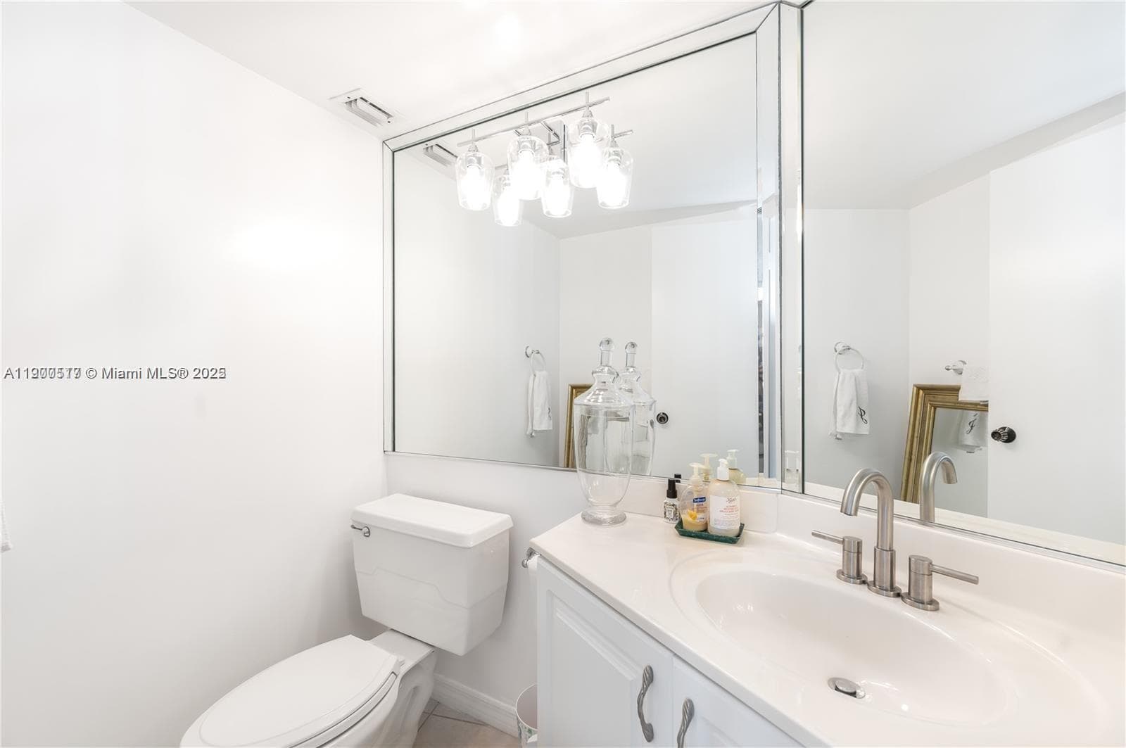 PARKER DORADO CONDO · #904 in Hallandale Beach - Photo 15