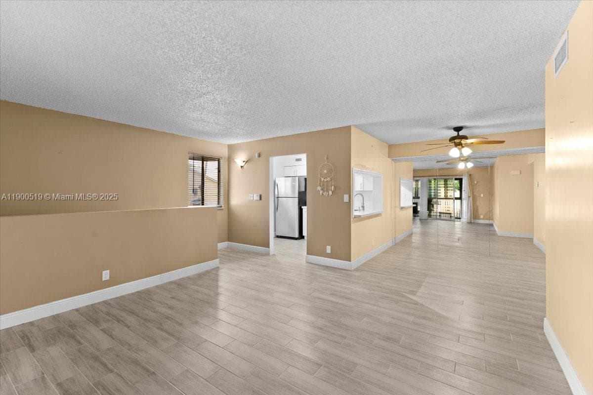 OAKLAND FOREST CLUB · #204 in Oakland Park - Photo 6