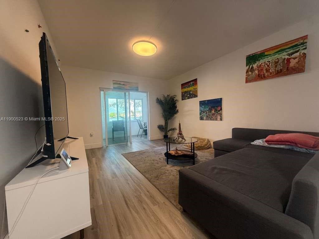 STAR LAKES ESTATES · #509 in Miami - Photo 7