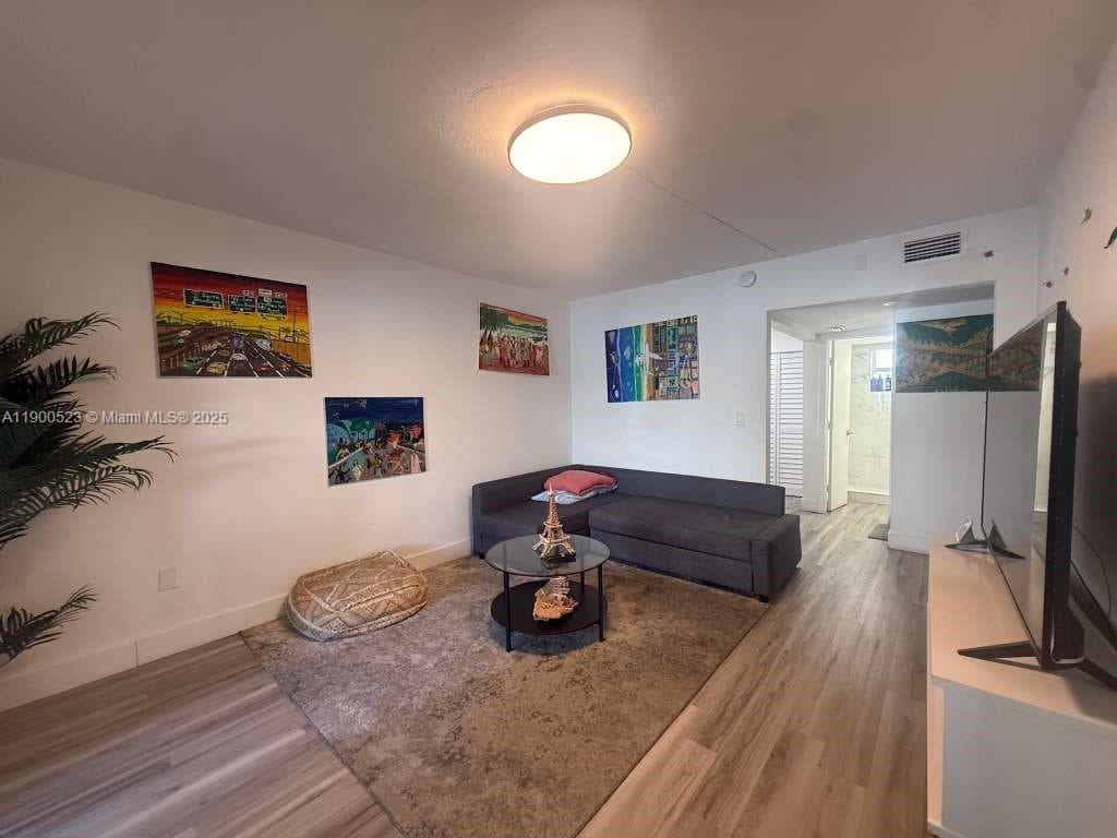 STAR LAKES ESTATES · #509 in Miami - Photo 8