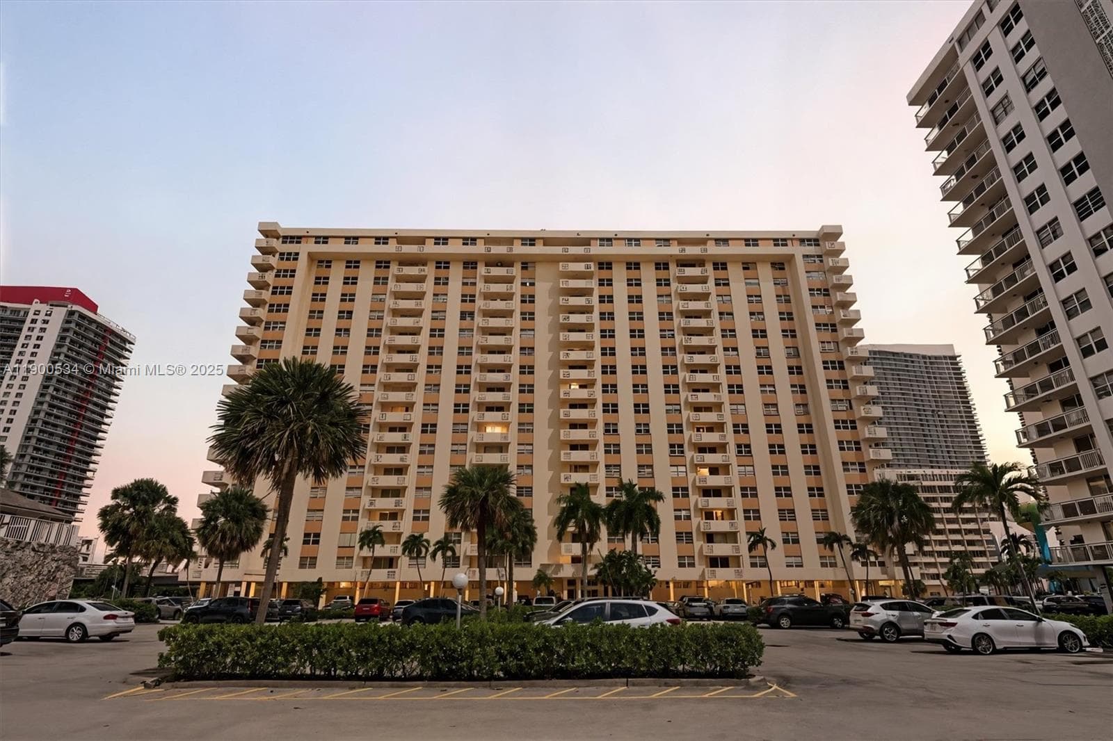 PLAZA TOWERS NORTH CONDO · #1809 in Hallandale Beach - Photo 42