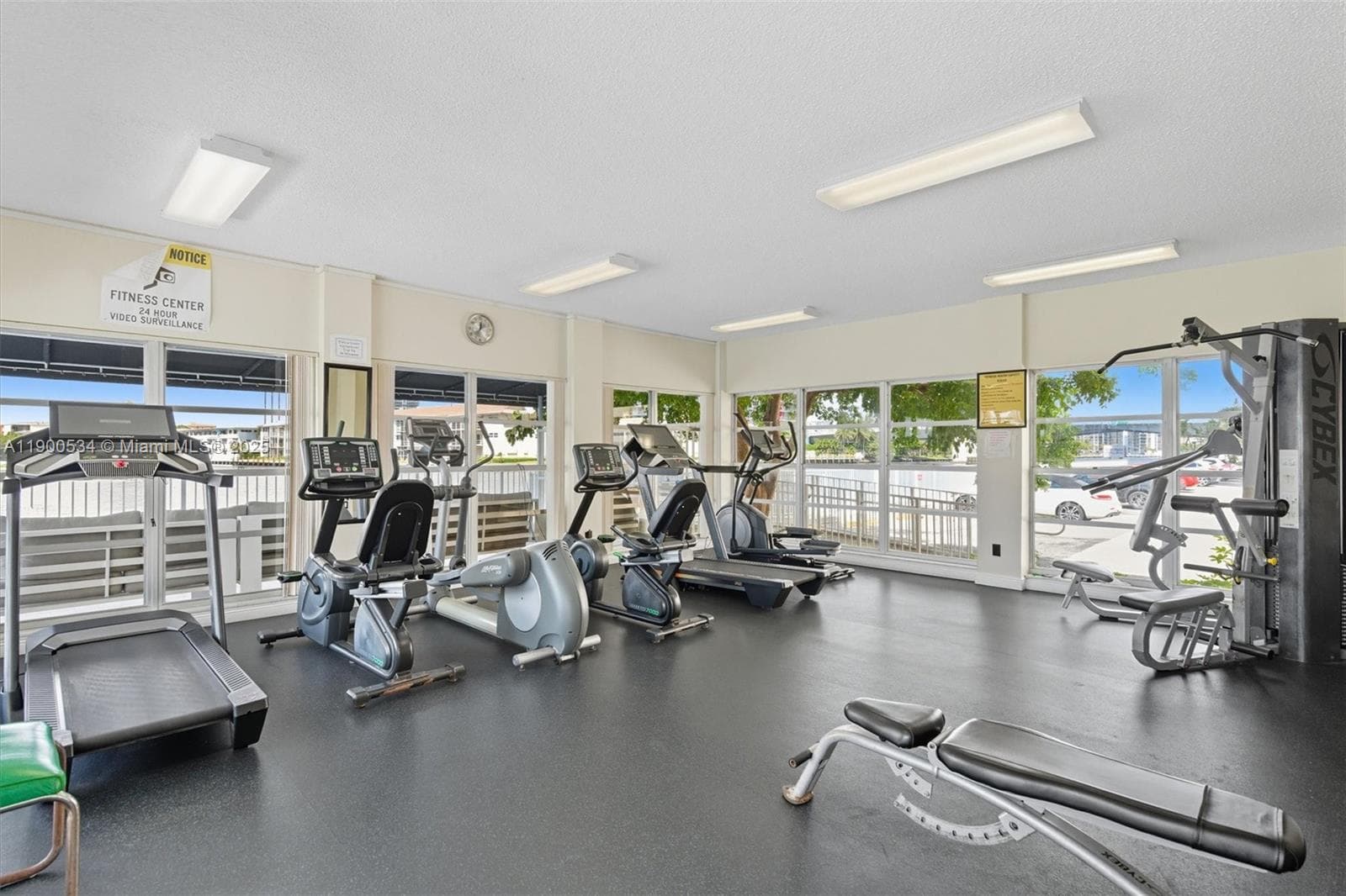 PLAZA TOWERS NORTH CONDO · #1809 in Hallandale Beach - Photo 36