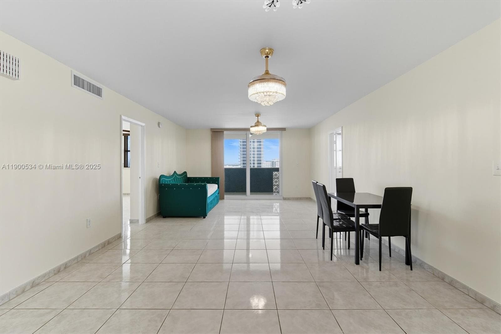 PLAZA TOWERS NORTH CONDO · #1809 in Hallandale Beach - Photo 5