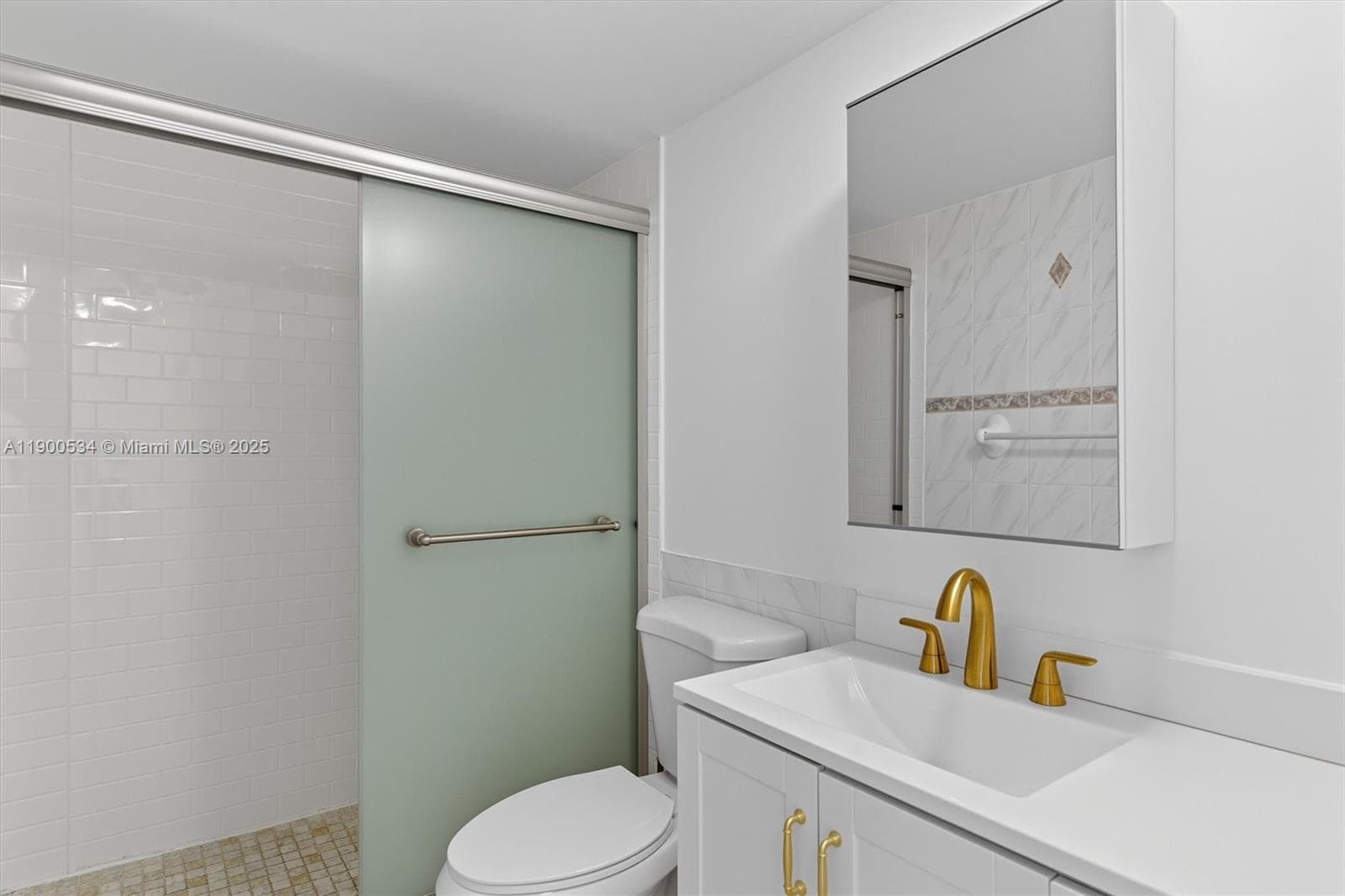PLAZA TOWERS NORTH CONDO · #1809 in Hallandale Beach - Photo 24
