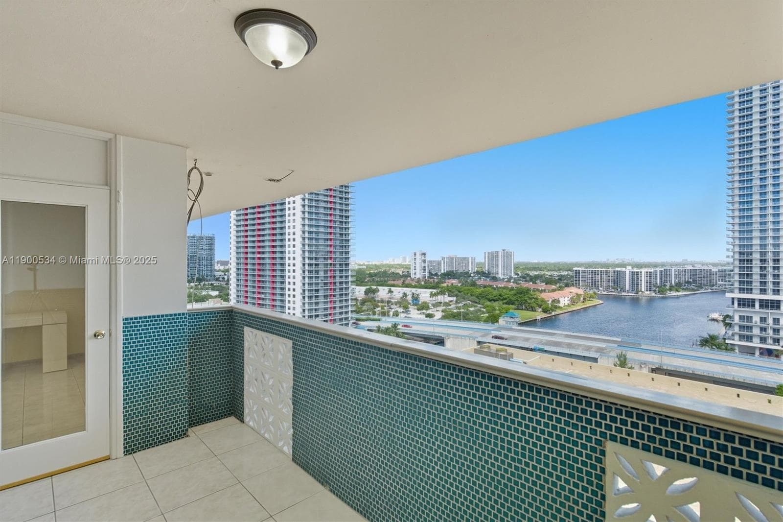 PLAZA TOWERS NORTH CONDO · #1809 in Hallandale Beach - Photo 30