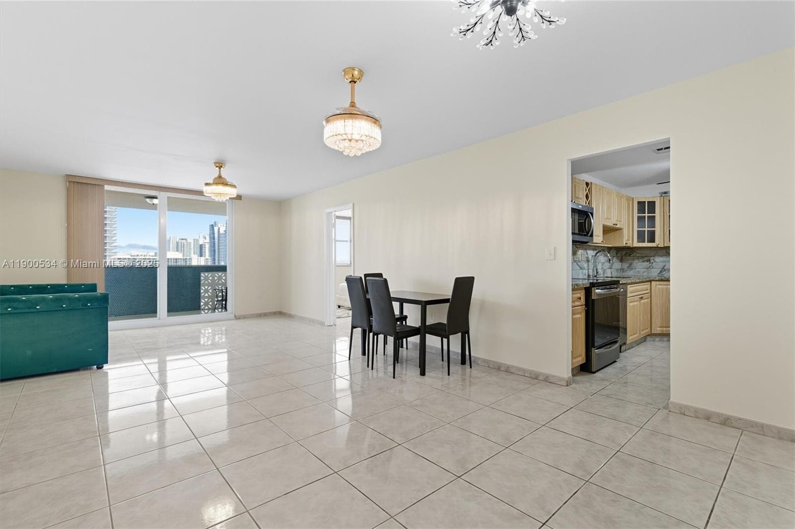 PLAZA TOWERS NORTH CONDO · #1809 in Hallandale Beach - Photo 10
