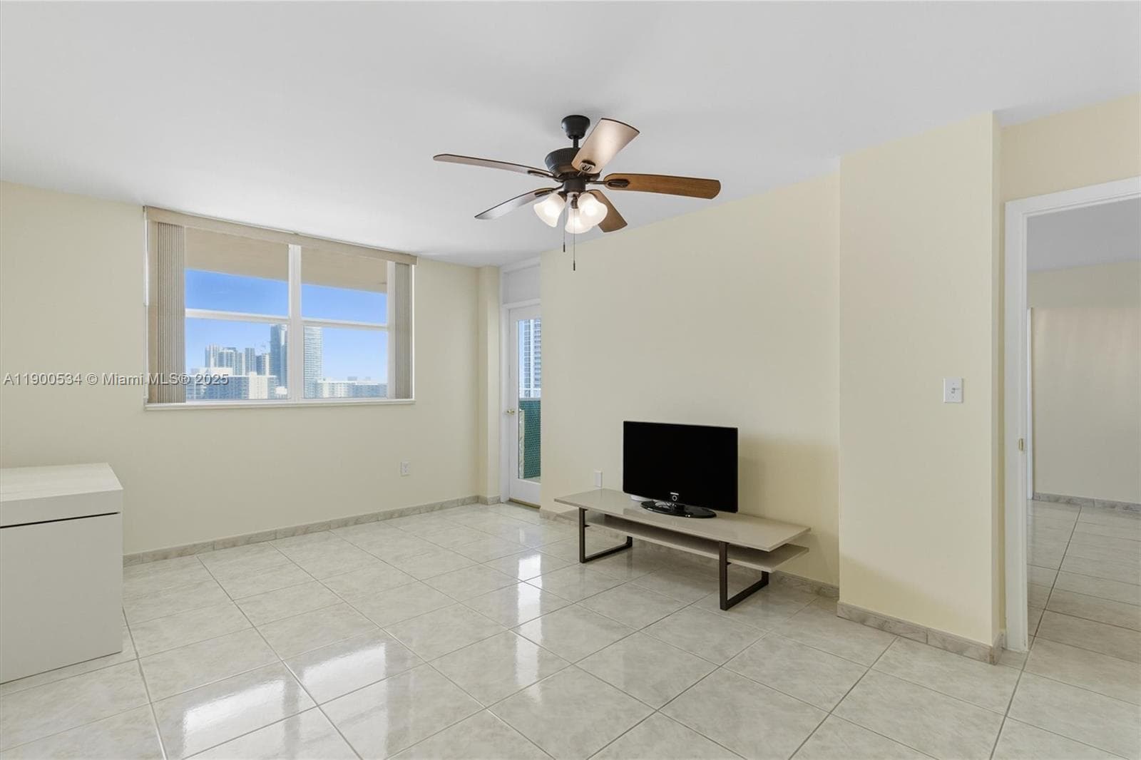 PLAZA TOWERS NORTH CONDO · #1809 in Hallandale Beach - Photo 14