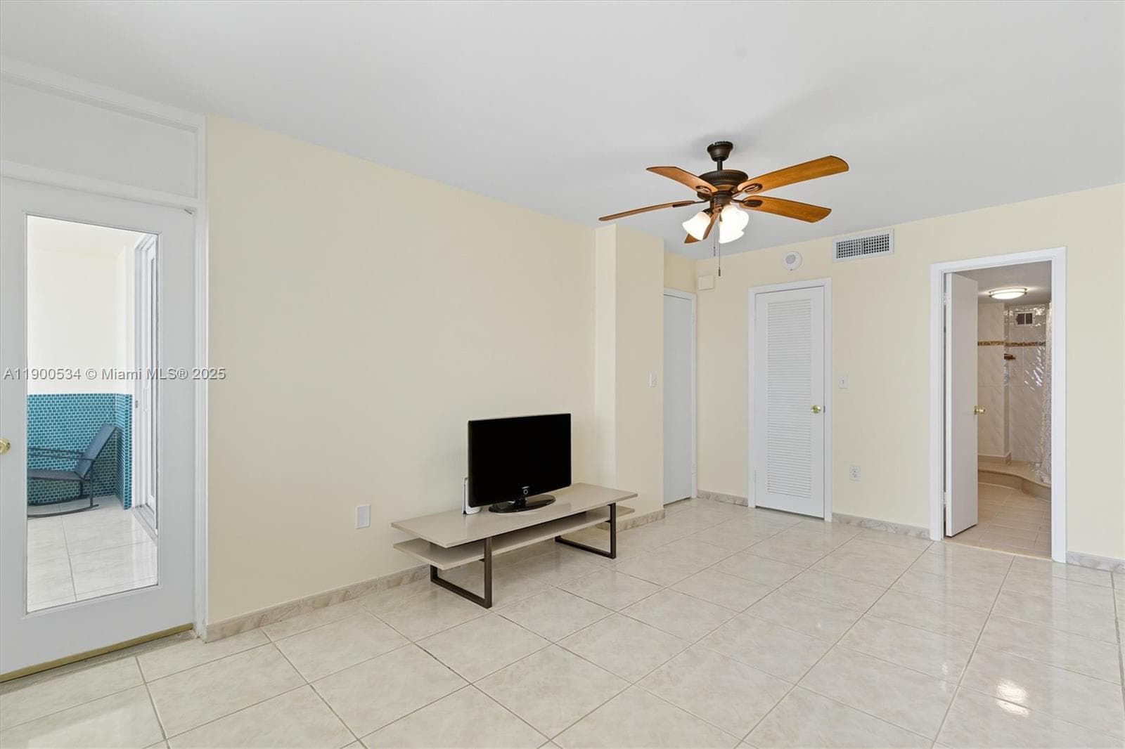 PLAZA TOWERS NORTH CONDO · #1809 in Hallandale Beach - Photo 15