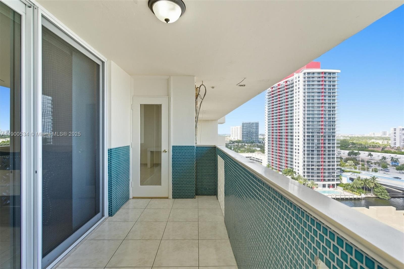 PLAZA TOWERS NORTH CONDO · #1809 in Hallandale Beach - Photo 31