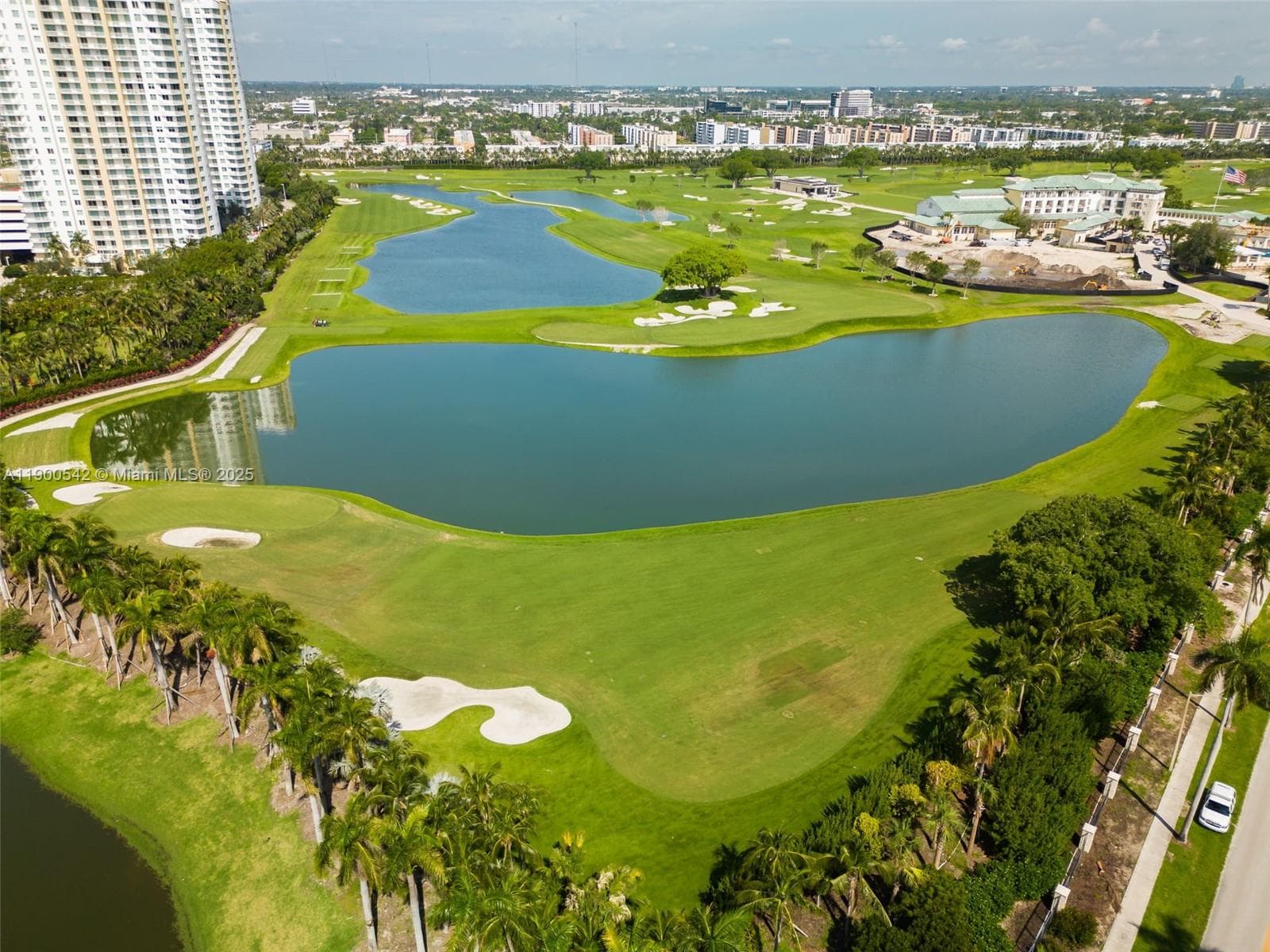 FAIRWAYS RIVIERA CONDO · #518 in Hallandale Beach - Photo 2