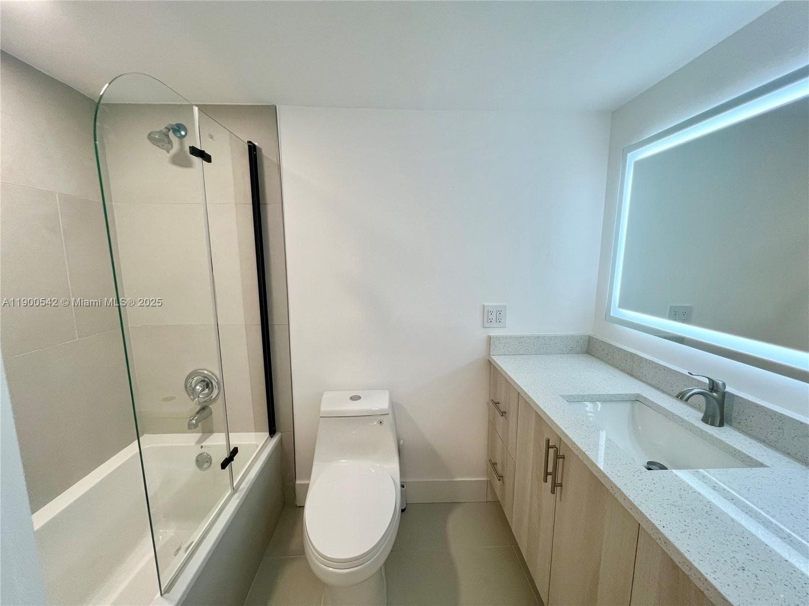 FAIRWAYS RIVIERA CONDO · #518 in Hallandale Beach - Photo 13