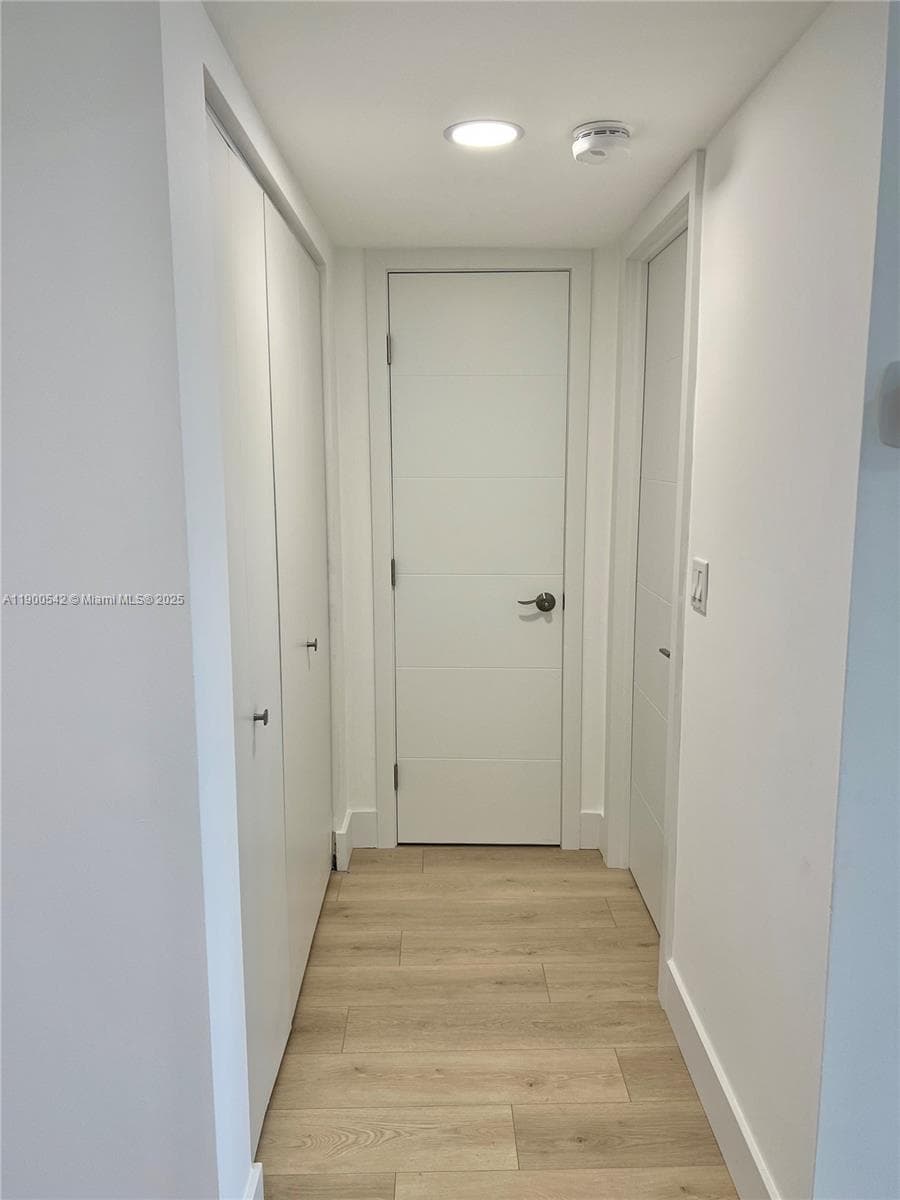 FAIRWAYS RIVIERA CONDO · #518 in Hallandale Beach - Photo 9