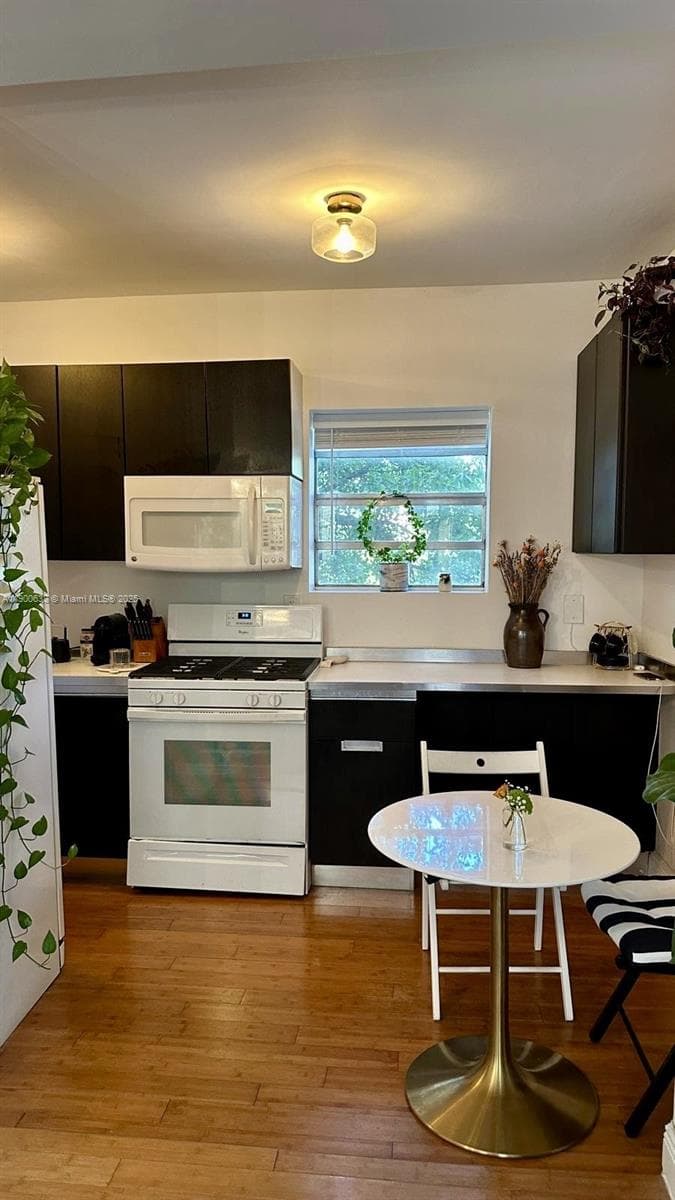 PINE TREE PLACE CONDO · #204 in Miami Beach - Photo 46