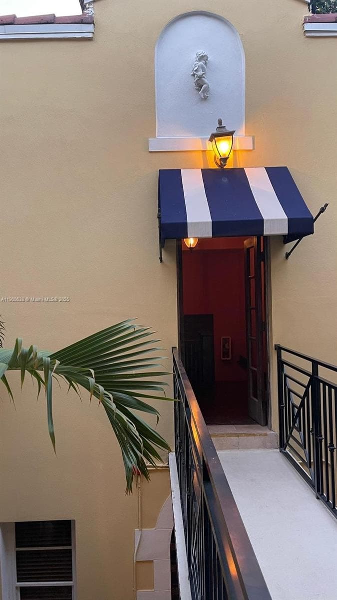 PINE TREE PLACE CONDO · #204 in Miami Beach - Photo 12
