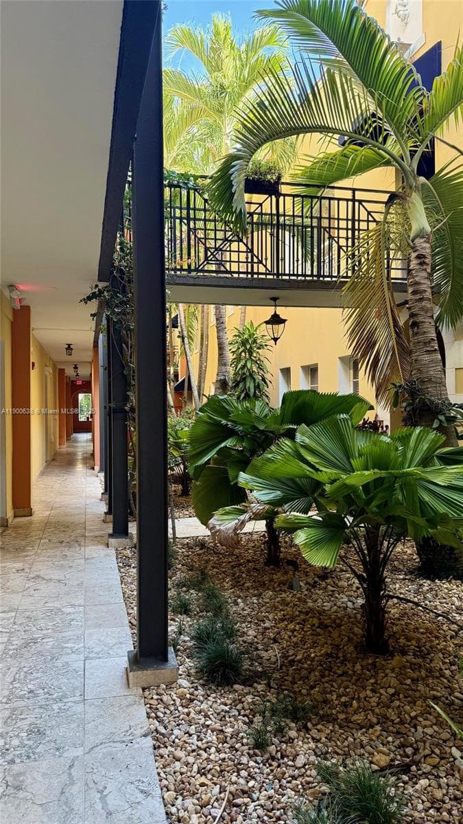 PINE TREE PLACE CONDO · #204 in Miami Beach - Photo 11