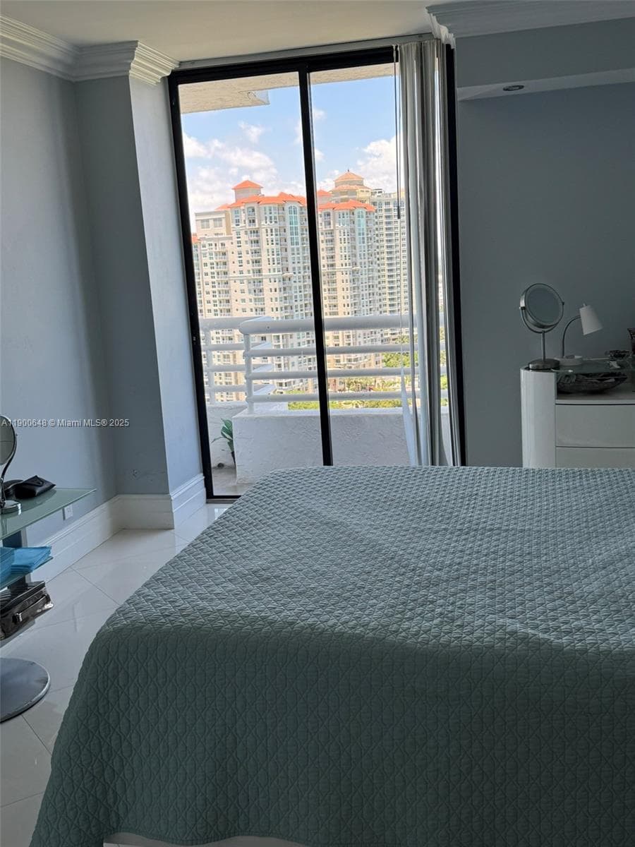 parc Central Aventura Eas · #PH01 in Aventura - Photo 6