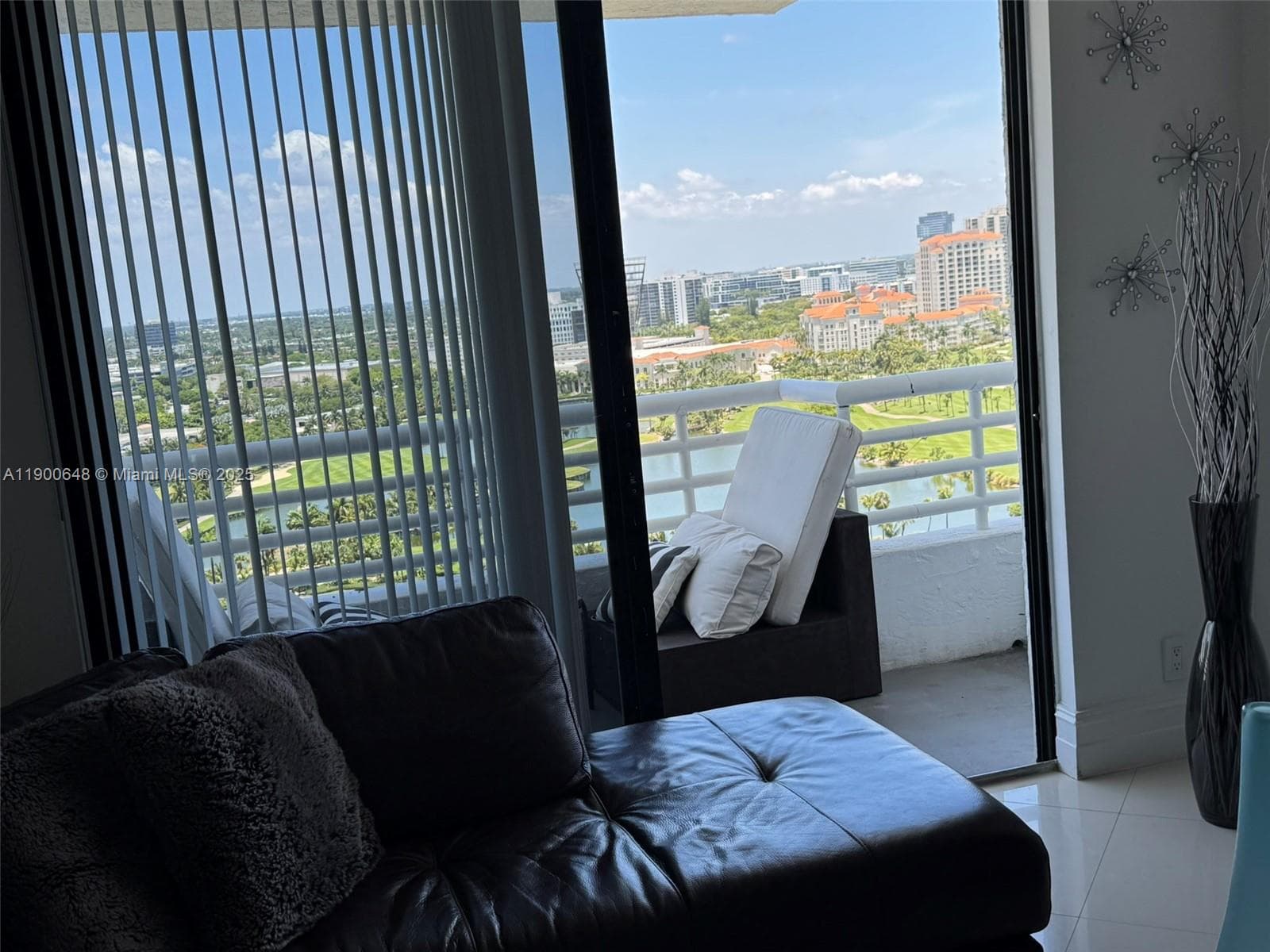 parc Central Aventura Eas · #PH01 in Aventura - Photo 5