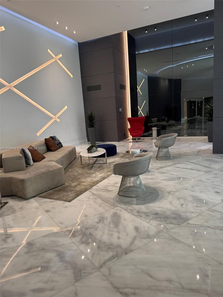 parc Central Aventura Eas · #PH01 in Aventura - Photo 41
