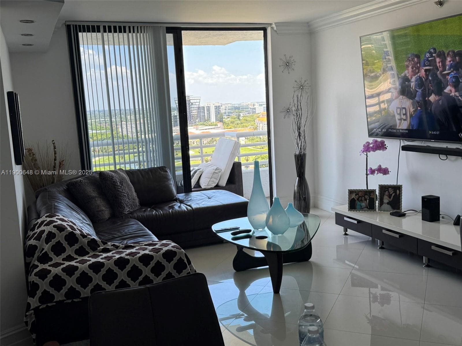 parc Central Aventura Eas · #PH01 in Aventura - Photo 4
