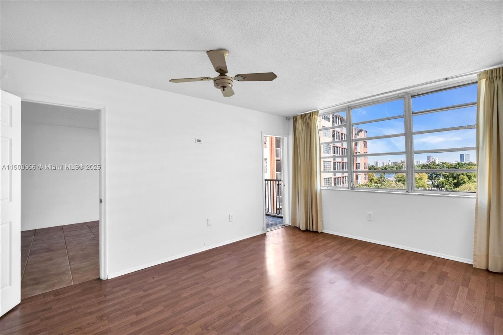 JADE WINDS GROUP - · #508-1 in Miami - Photo 27