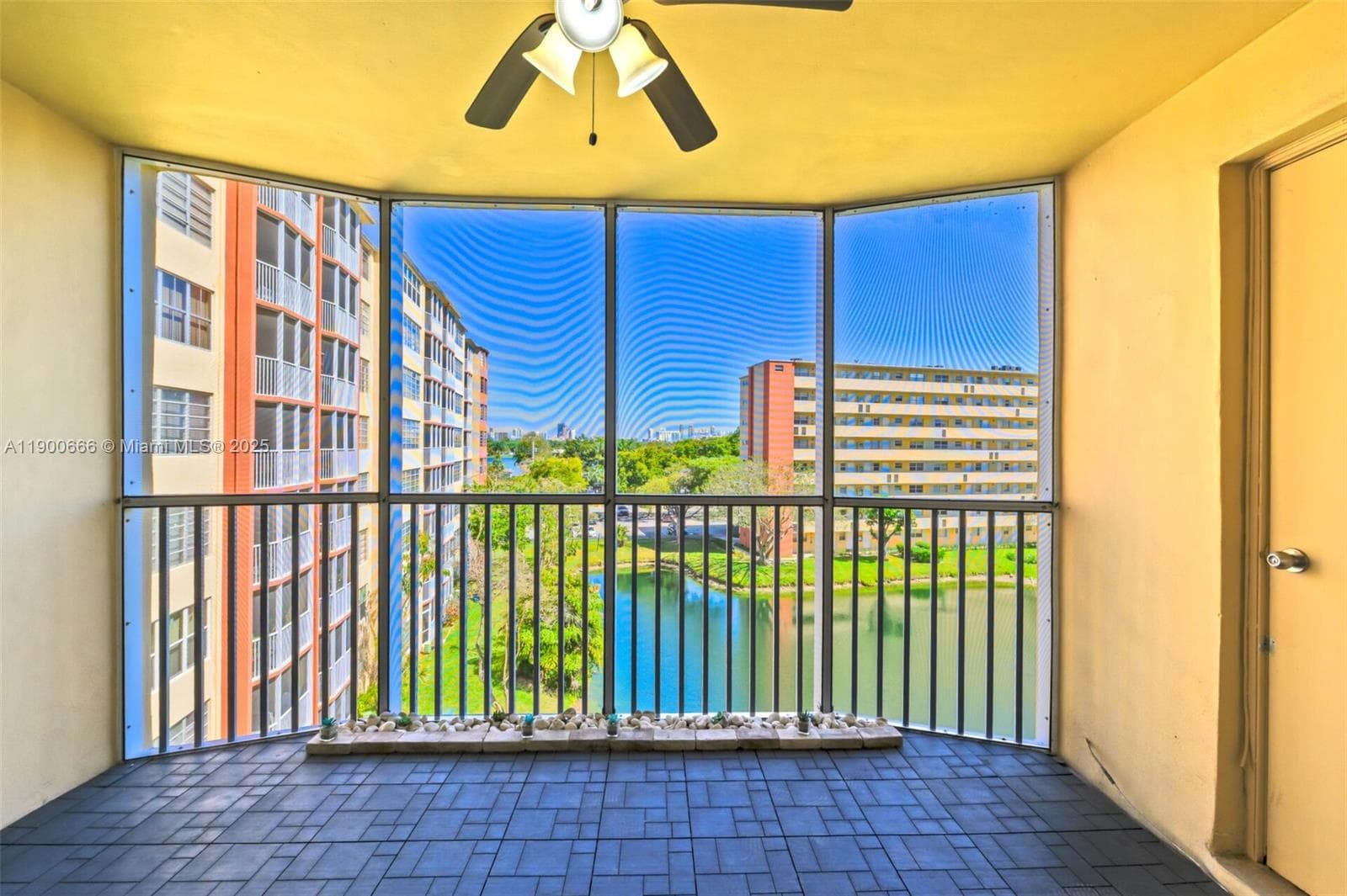 JADE WINDS GROUP - · #508-1 in Miami - Photo 6